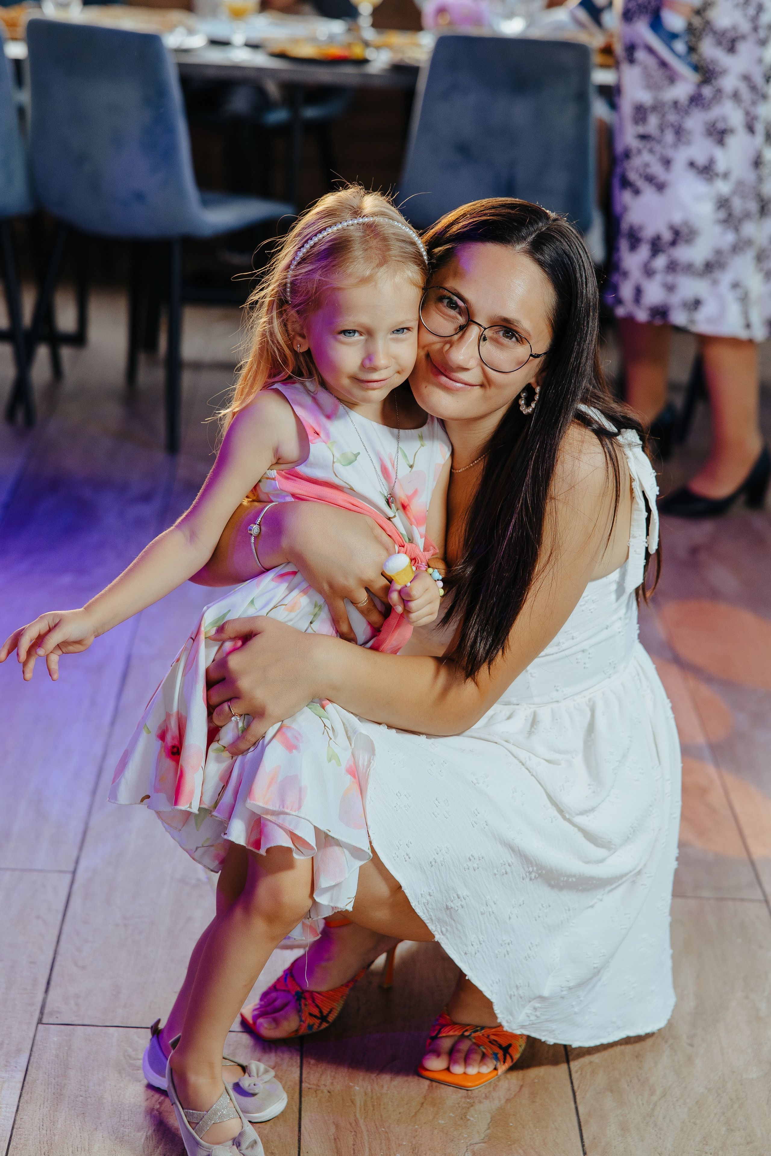 Nicoleta. Fotograf de nuntă și evenimente private!