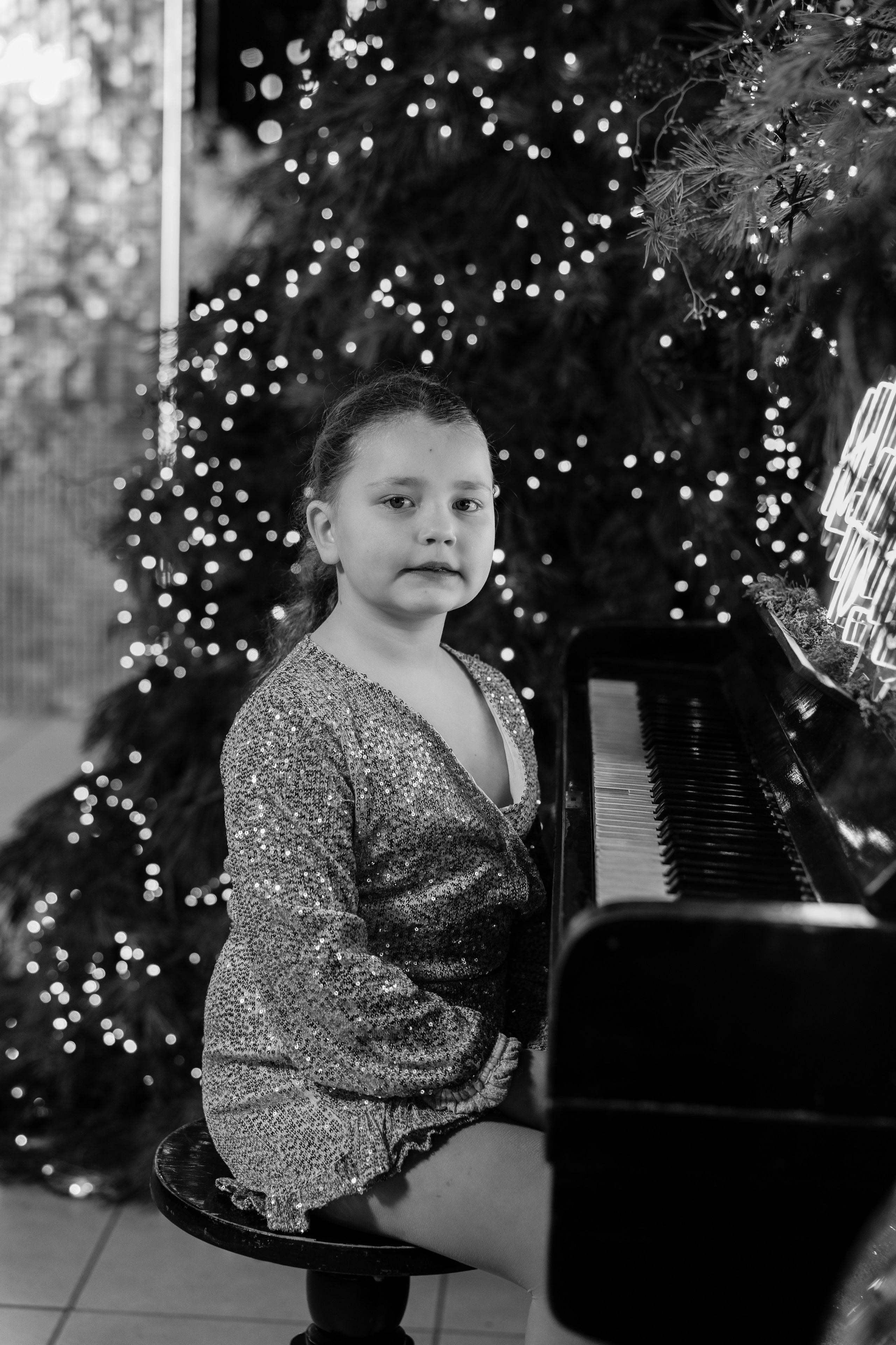 Sergiu 40 ani. Fotograf de nuntă și evenimente private!