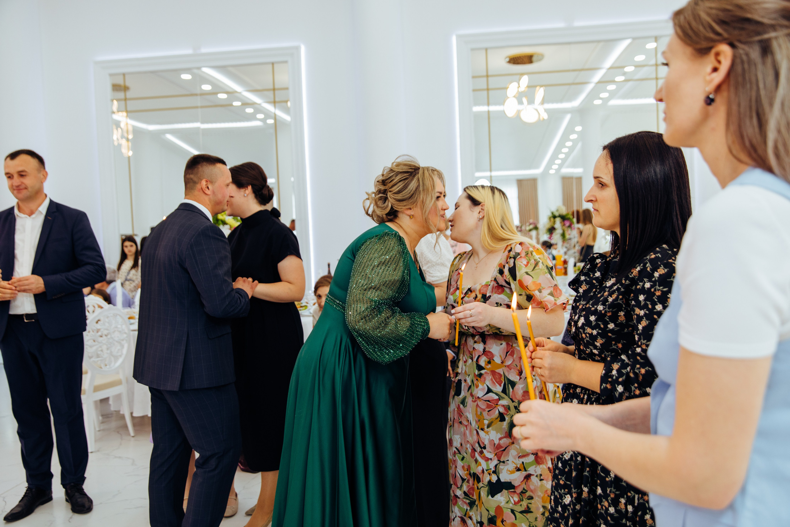 Ionel-Alessandro. Fotograf de nuntă și evenimente private!