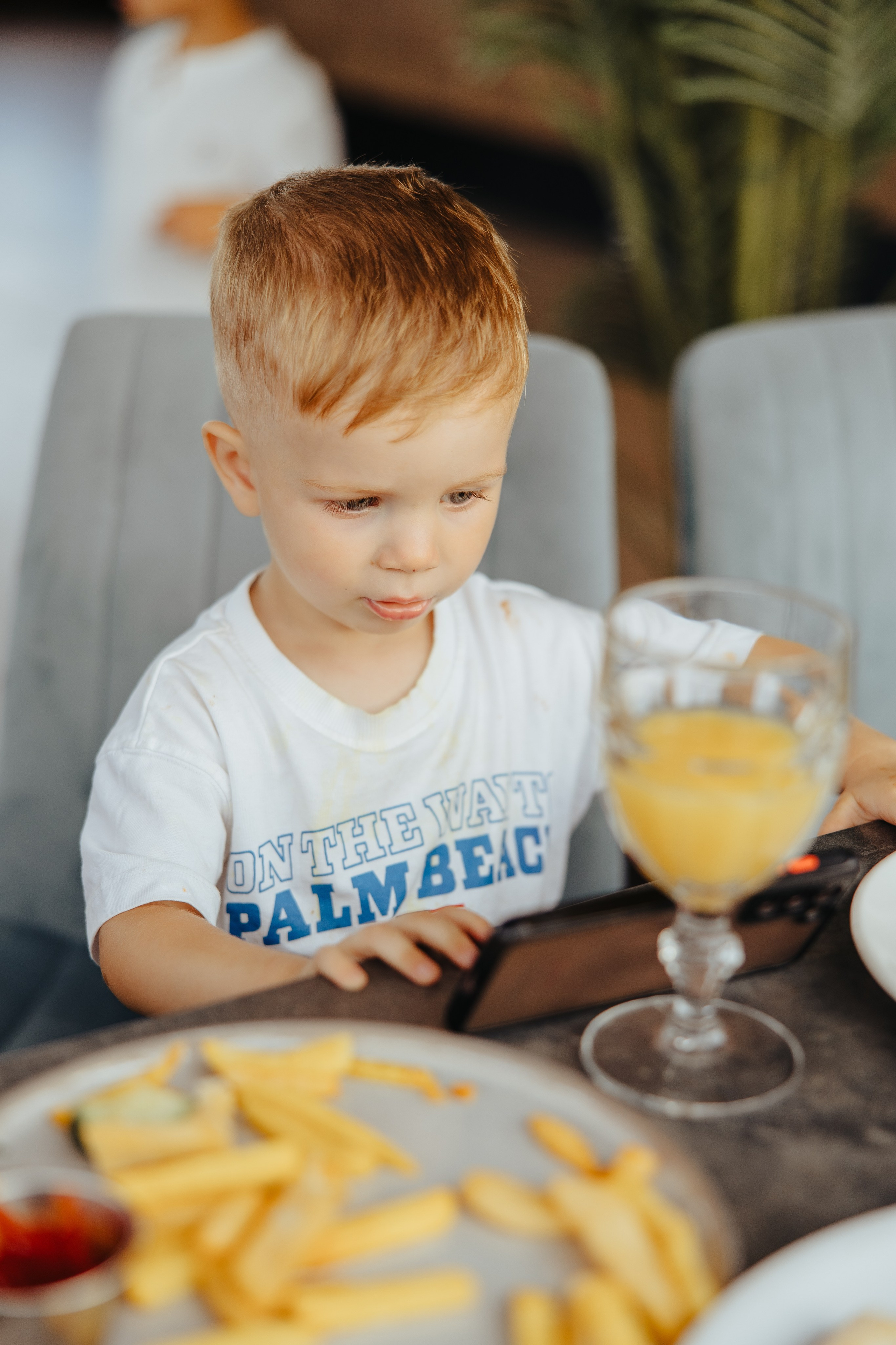 Nicoleta. Fotograf de nuntă și evenimente private!