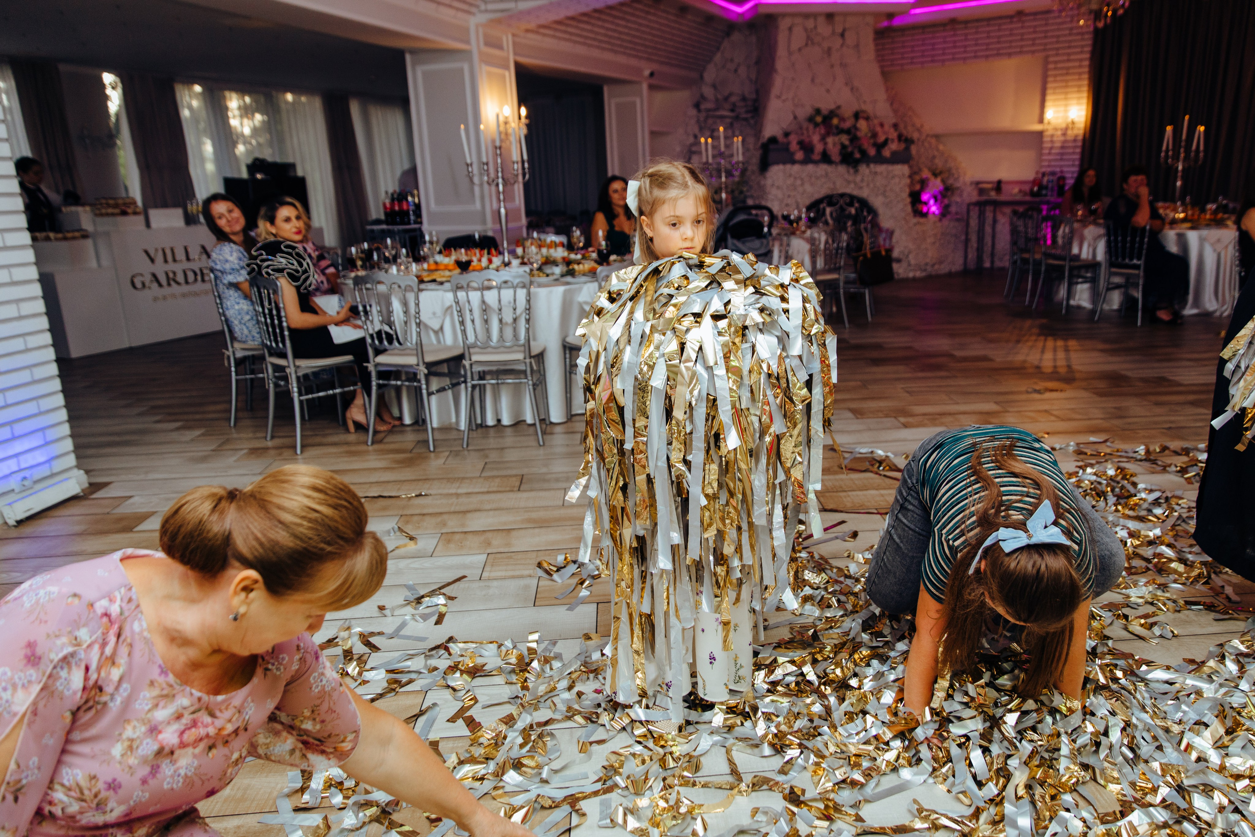 Antonia. Fotograf de nuntă și evenimente private!