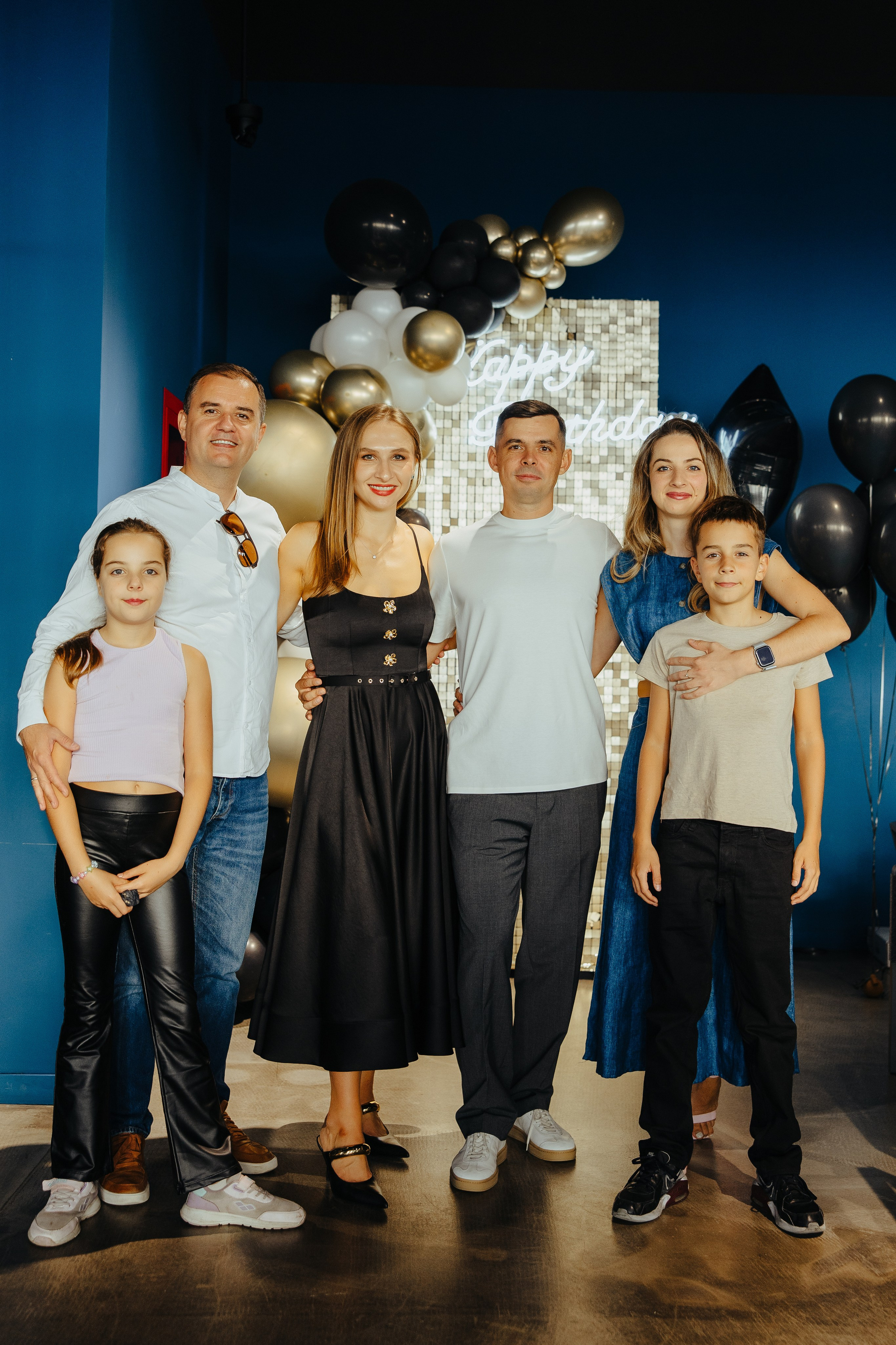 Oleg 40 ani. Fotograf de nuntă și evenimente private!