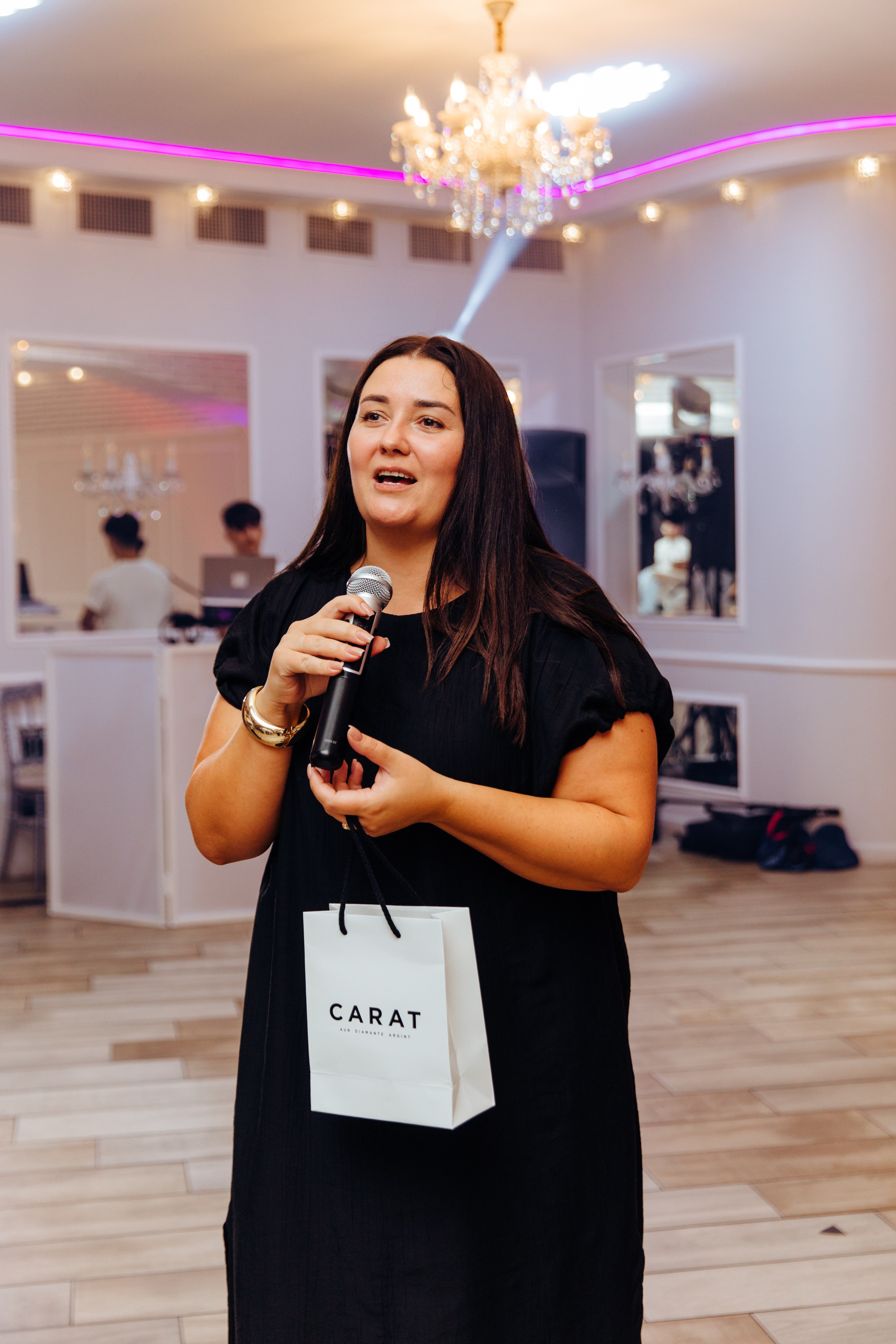 Antonia. Fotograf de nuntă și evenimente private!