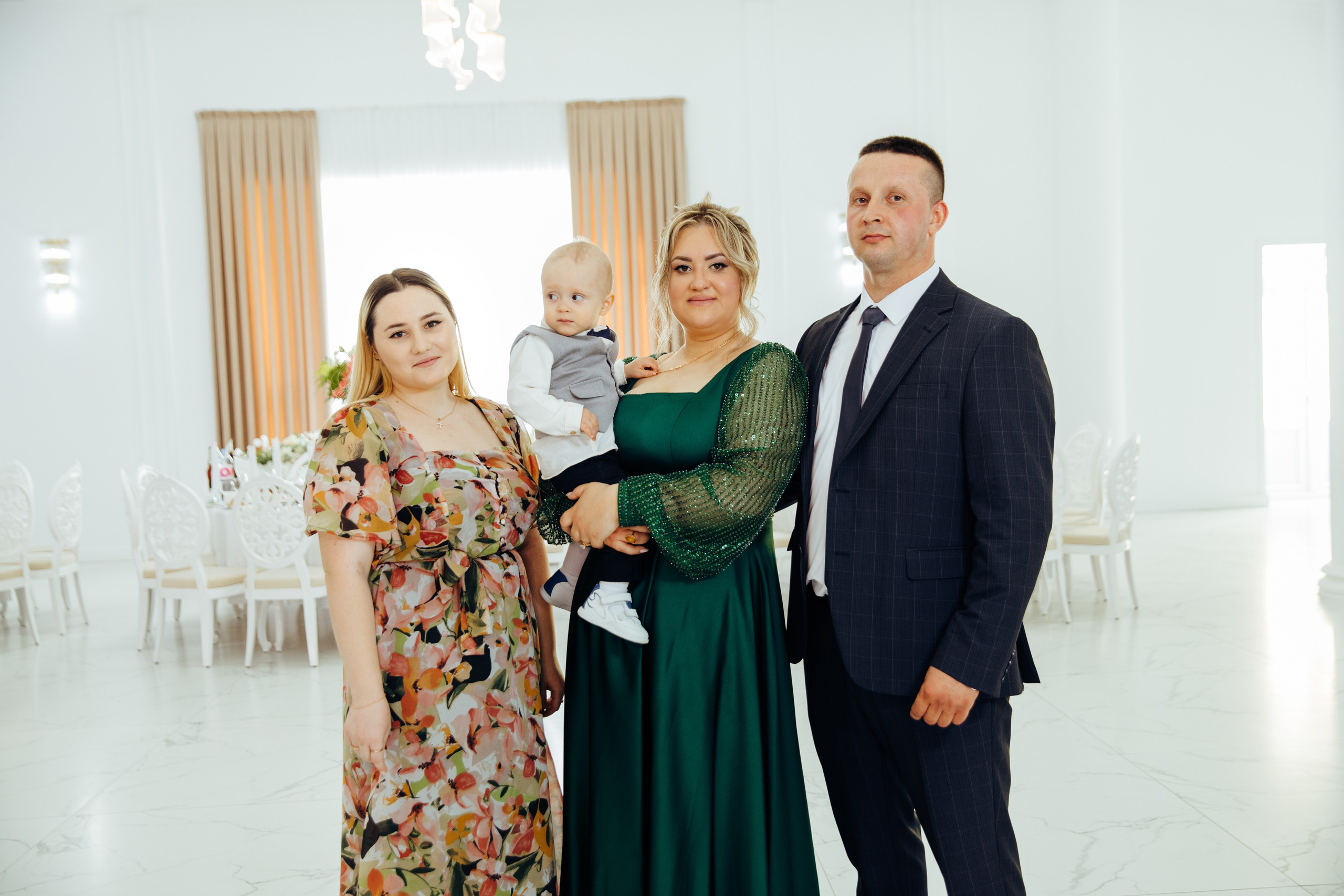 Ionel-Alessandro. Fotograf de nuntă și evenimente private!