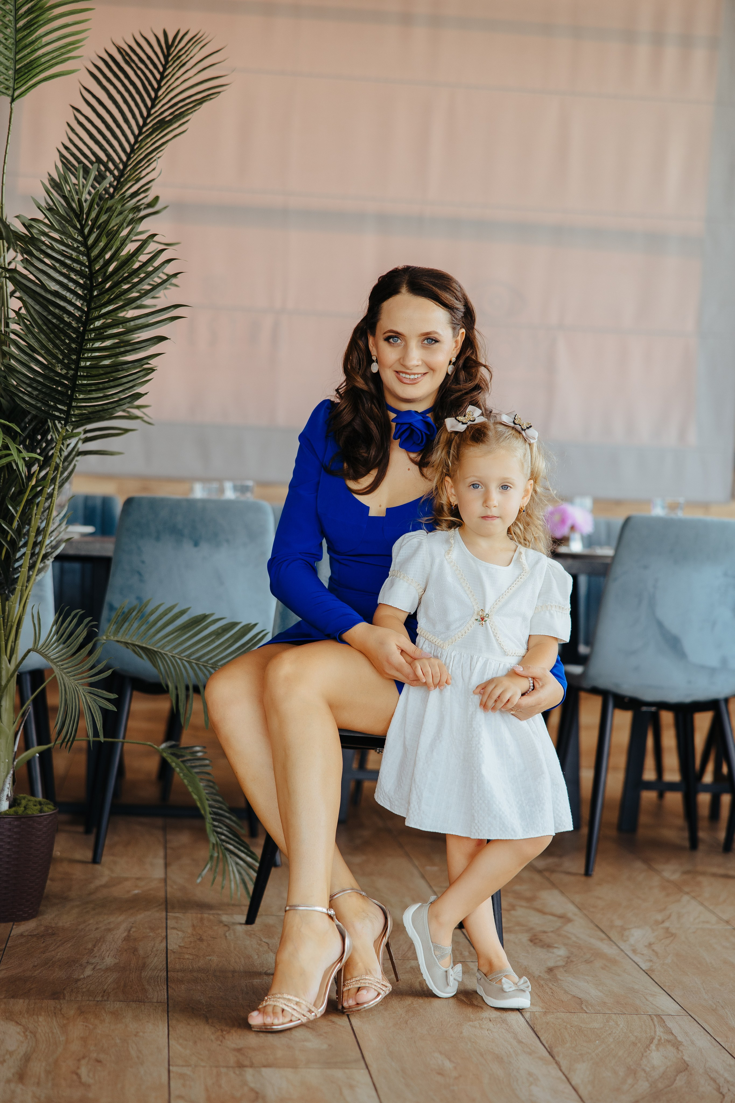 Nicoleta. Fotograf de nuntă și evenimente private!