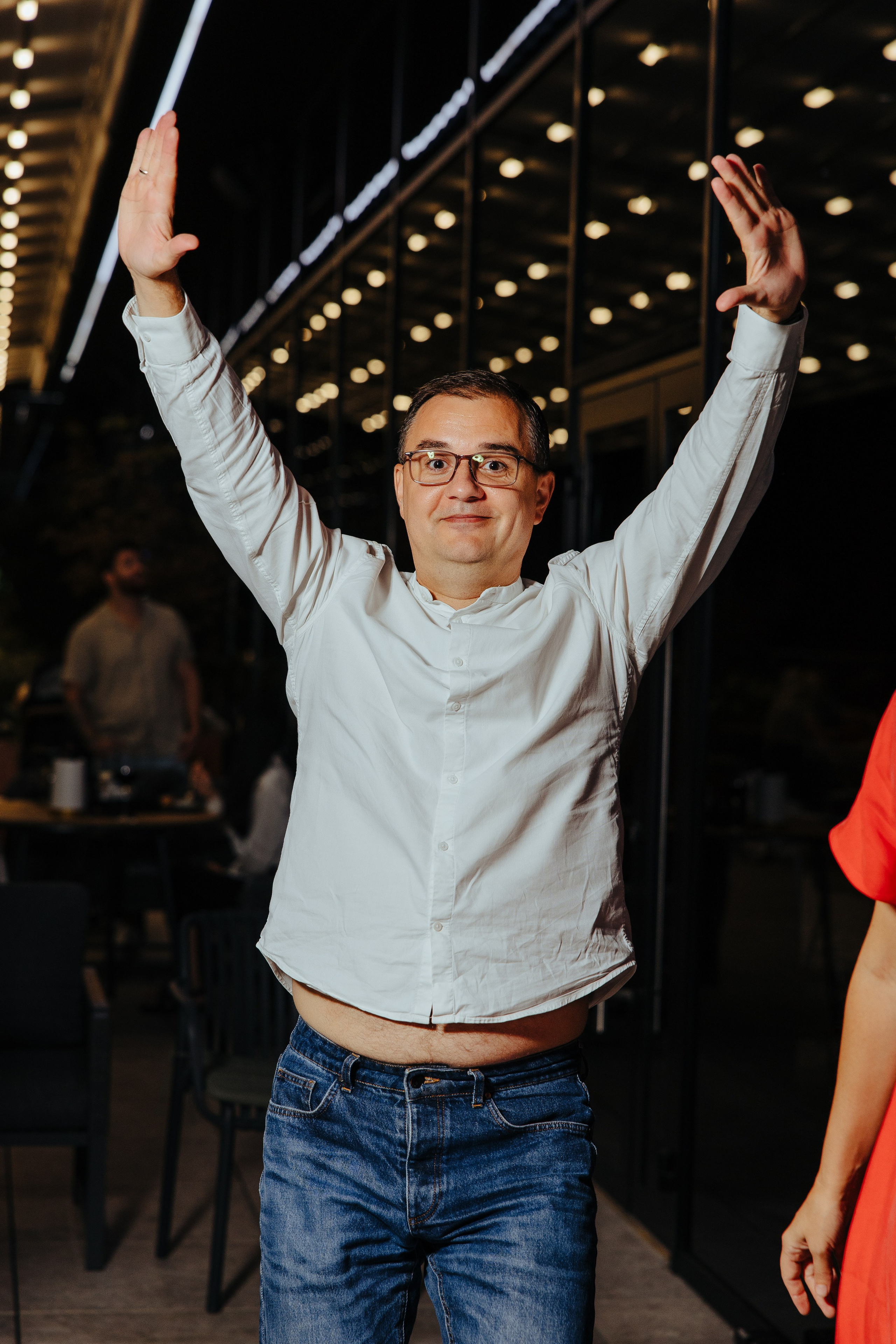 Oleg 40 ani. Fotograf de nuntă și evenimente private!