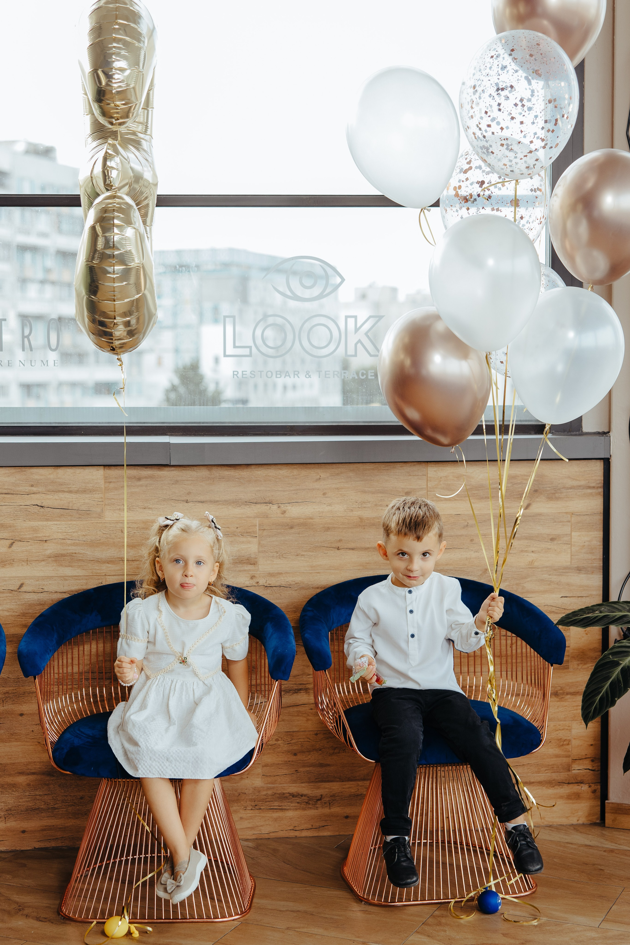 Nicoleta. Fotograf de nuntă și evenimente private!