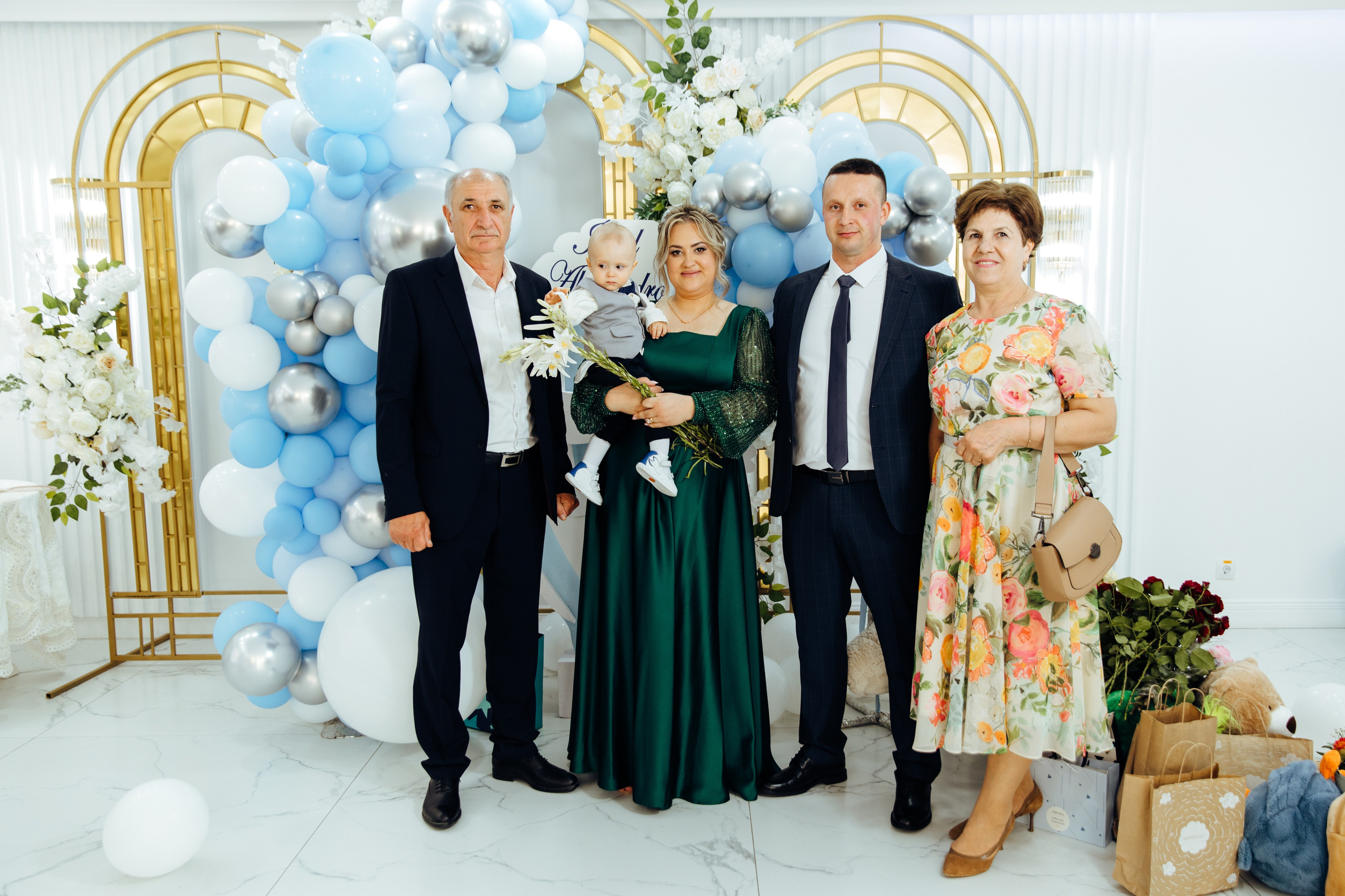 Ionel-Alessandro. Fotograf de nuntă și evenimente private!