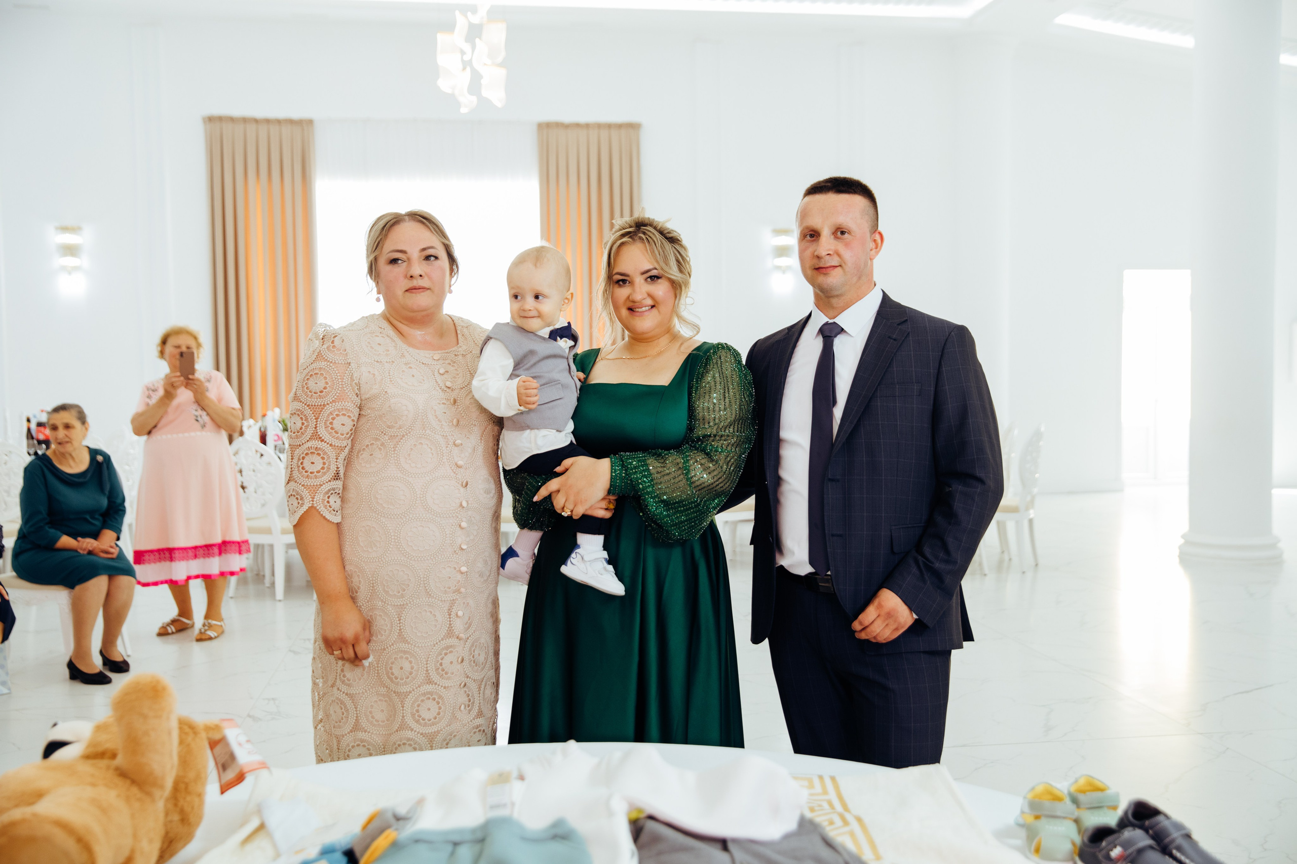 Ionel-Alessandro. Fotograf de nuntă și evenimente private!