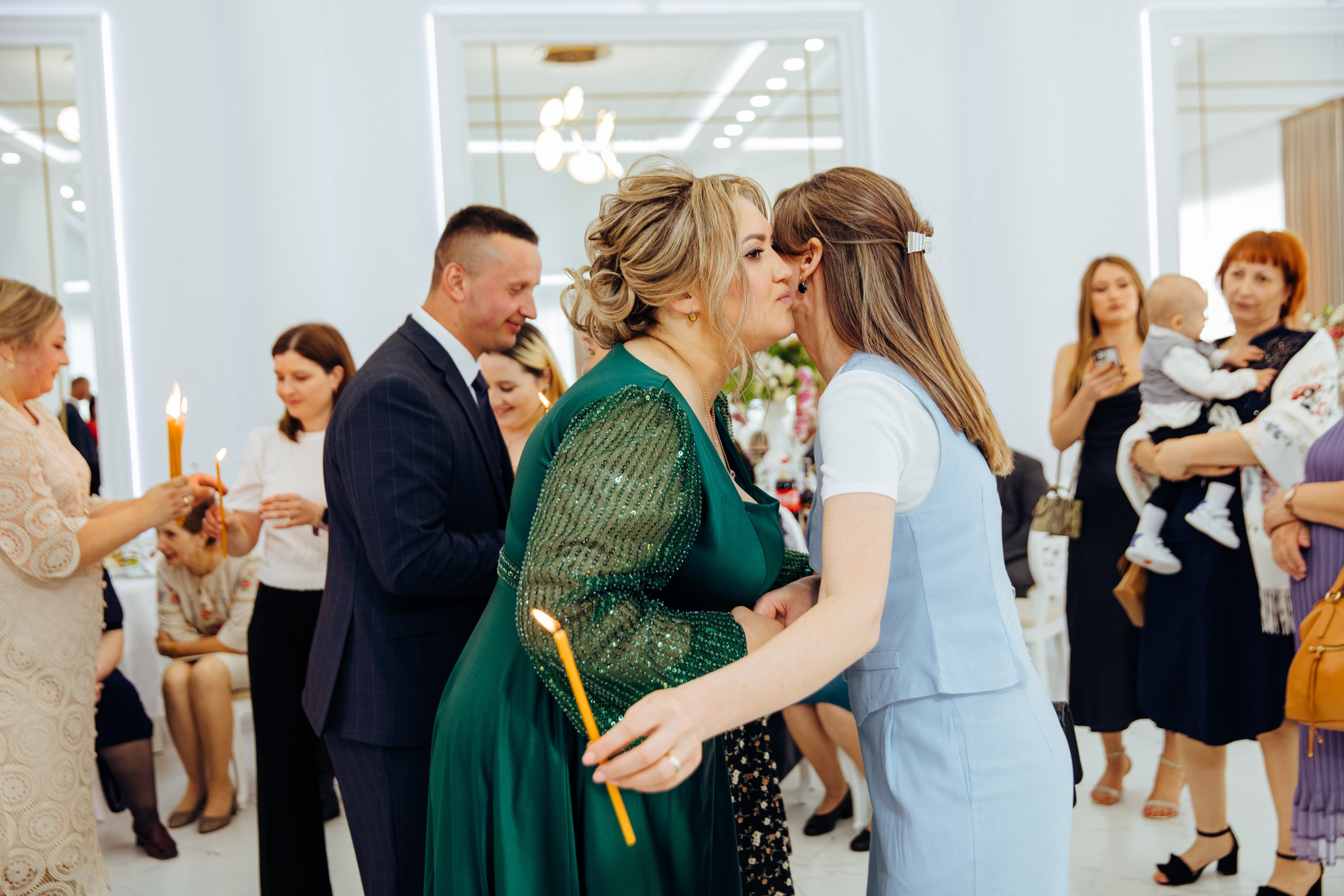 Ionel-Alessandro. Fotograf de nuntă și evenimente private!