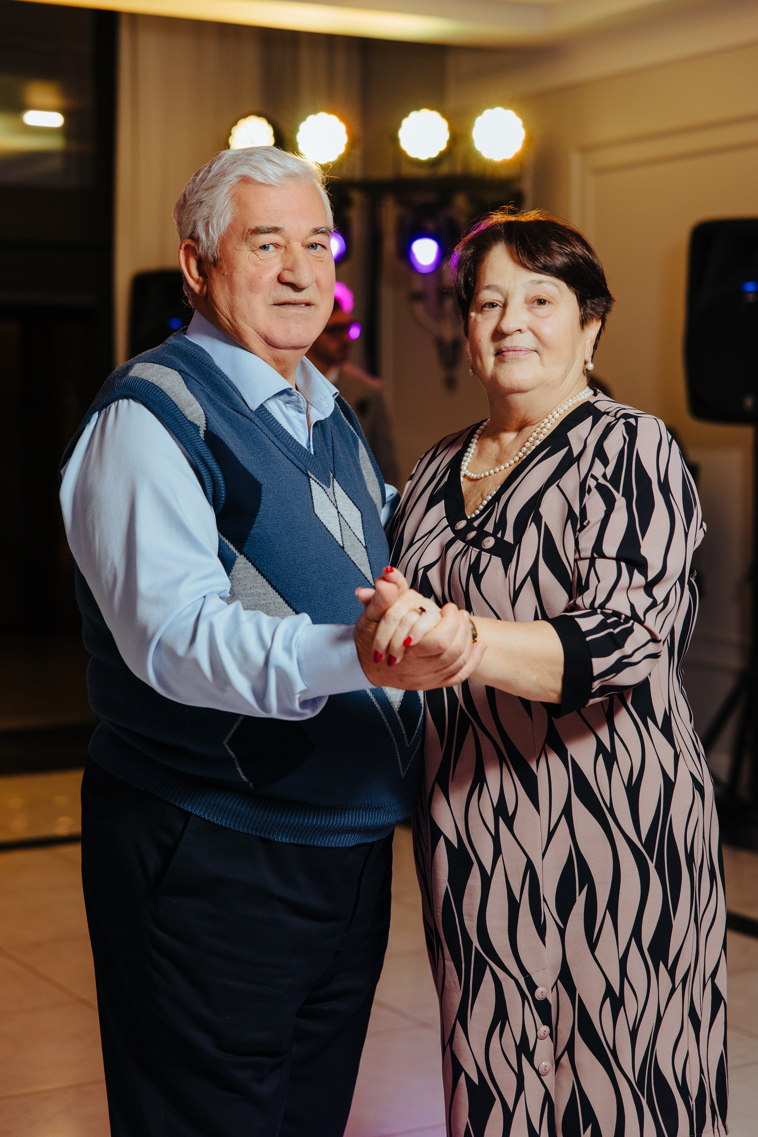 Mihai 40 ani. Fotograf de nuntă și evenimente private!