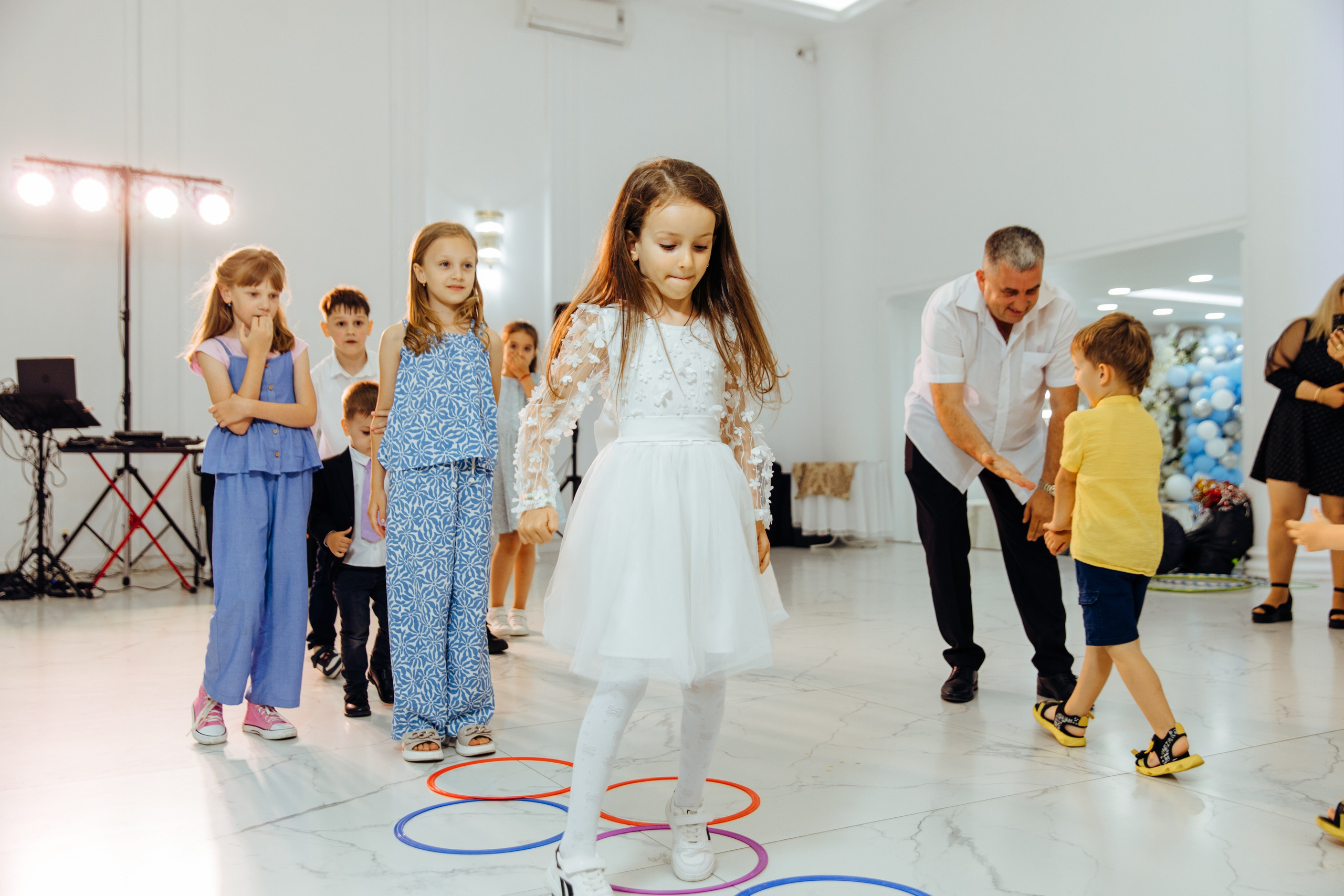 Ionel-Alessandro. Fotograf de nuntă și evenimente private!