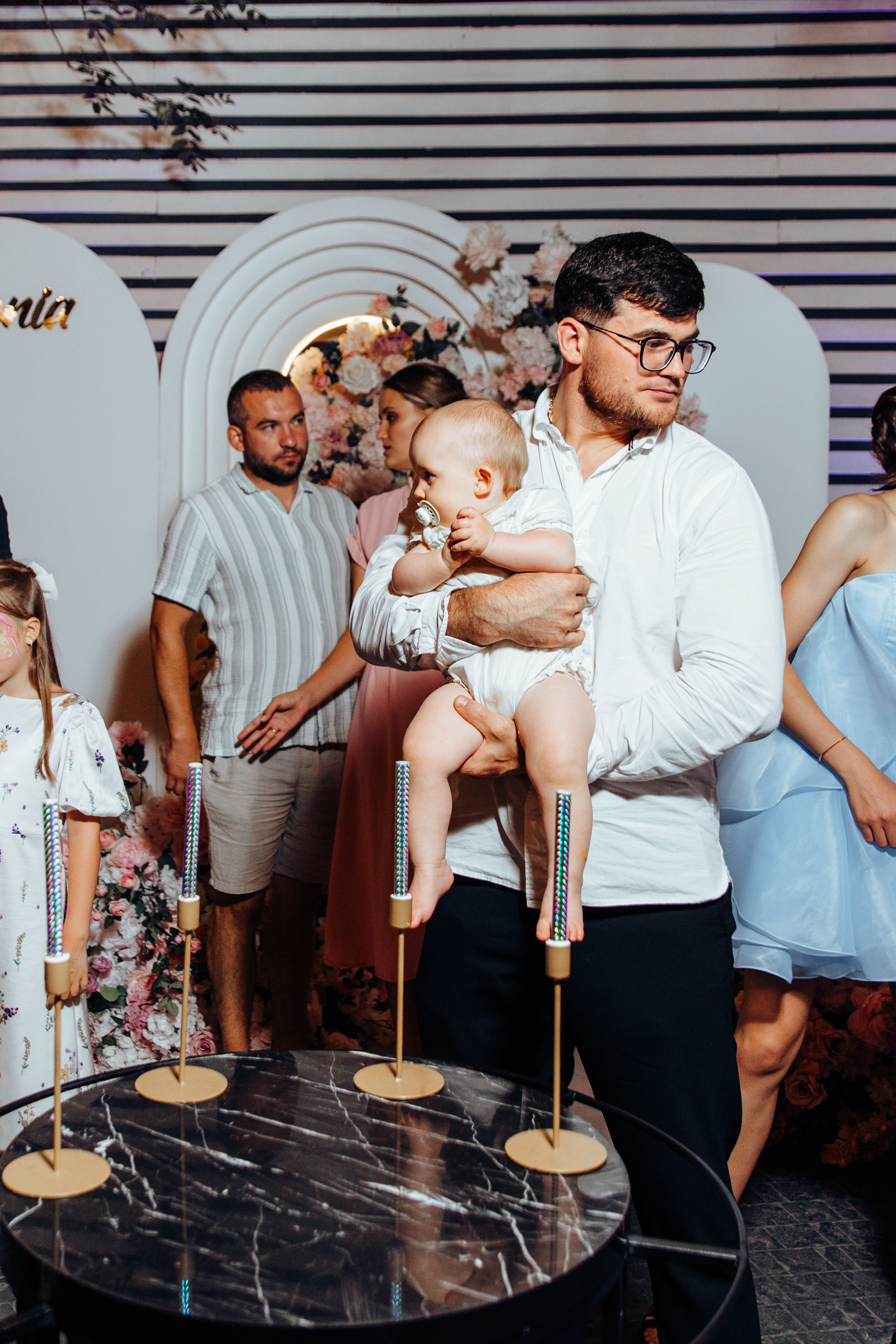 Antonia. Fotograf de nuntă și evenimente private!