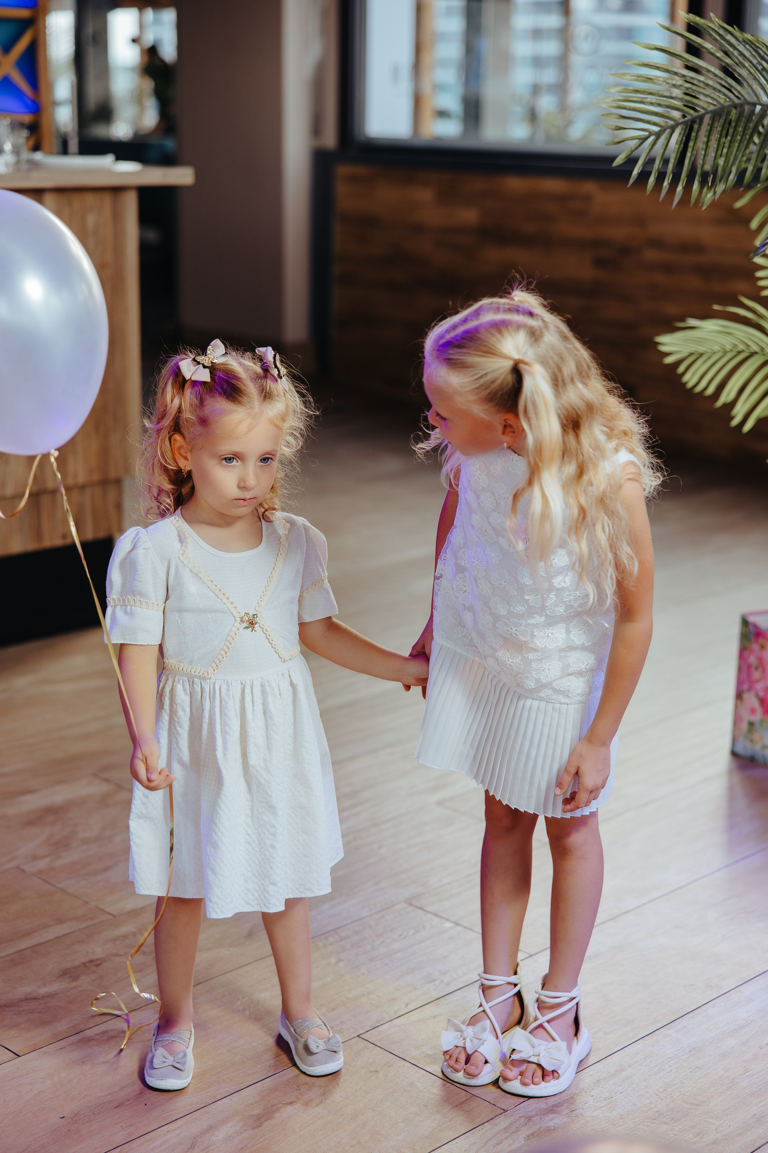 Nicoleta. Fotograf de nuntă și evenimente private!