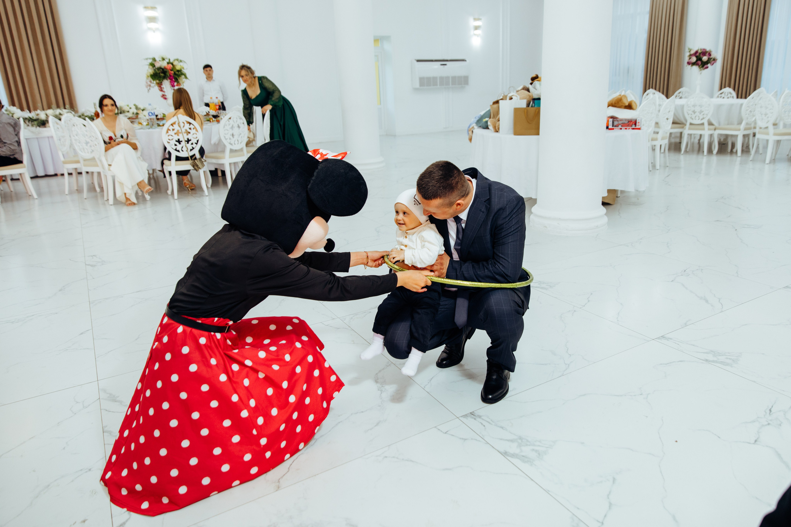 Ionel-Alessandro. Fotograf de nuntă și evenimente private!