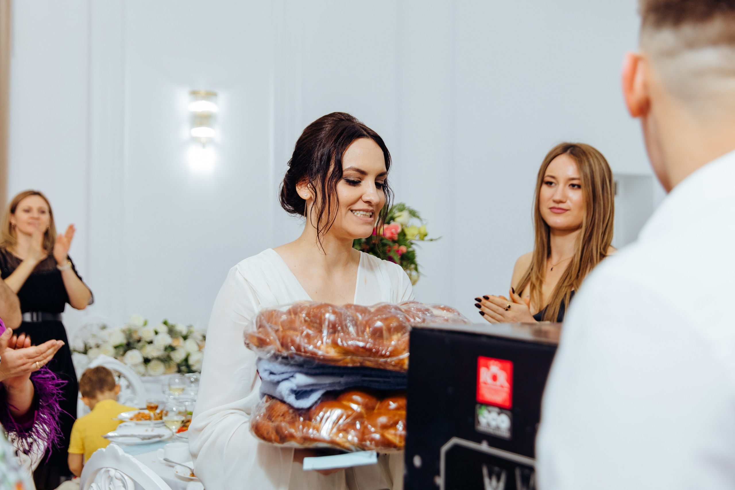 Ionel-Alessandro. Fotograf de nuntă și evenimente private!