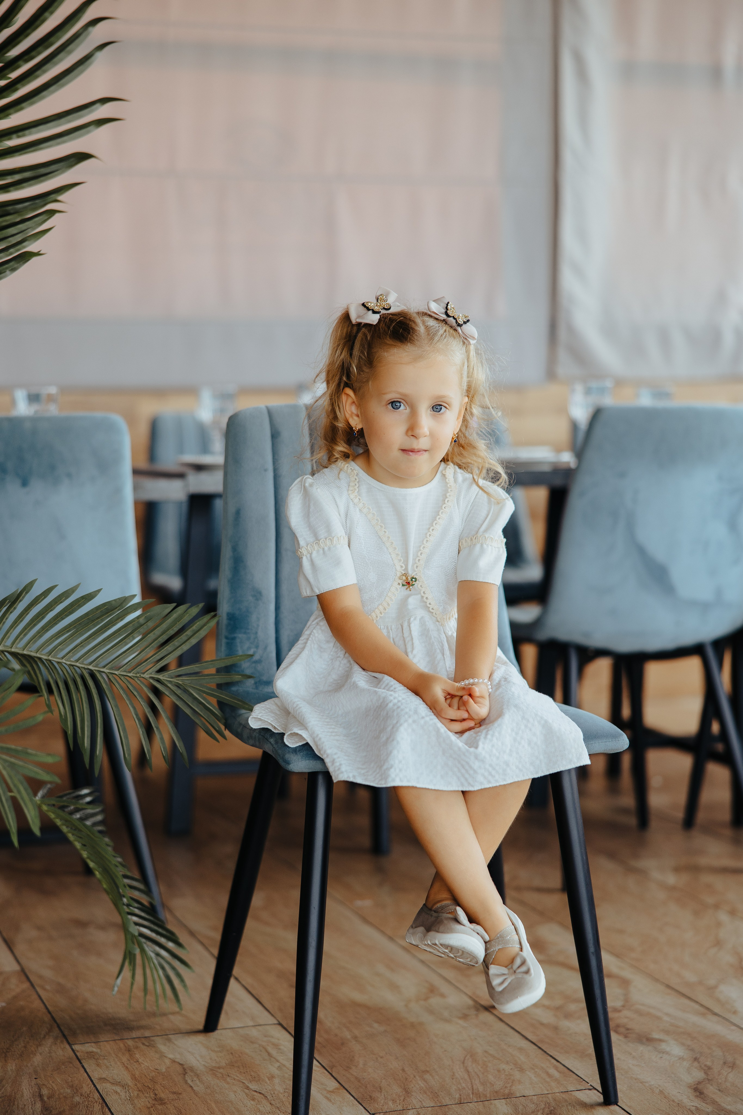 Nicoleta. Fotograf de nuntă și evenimente private!