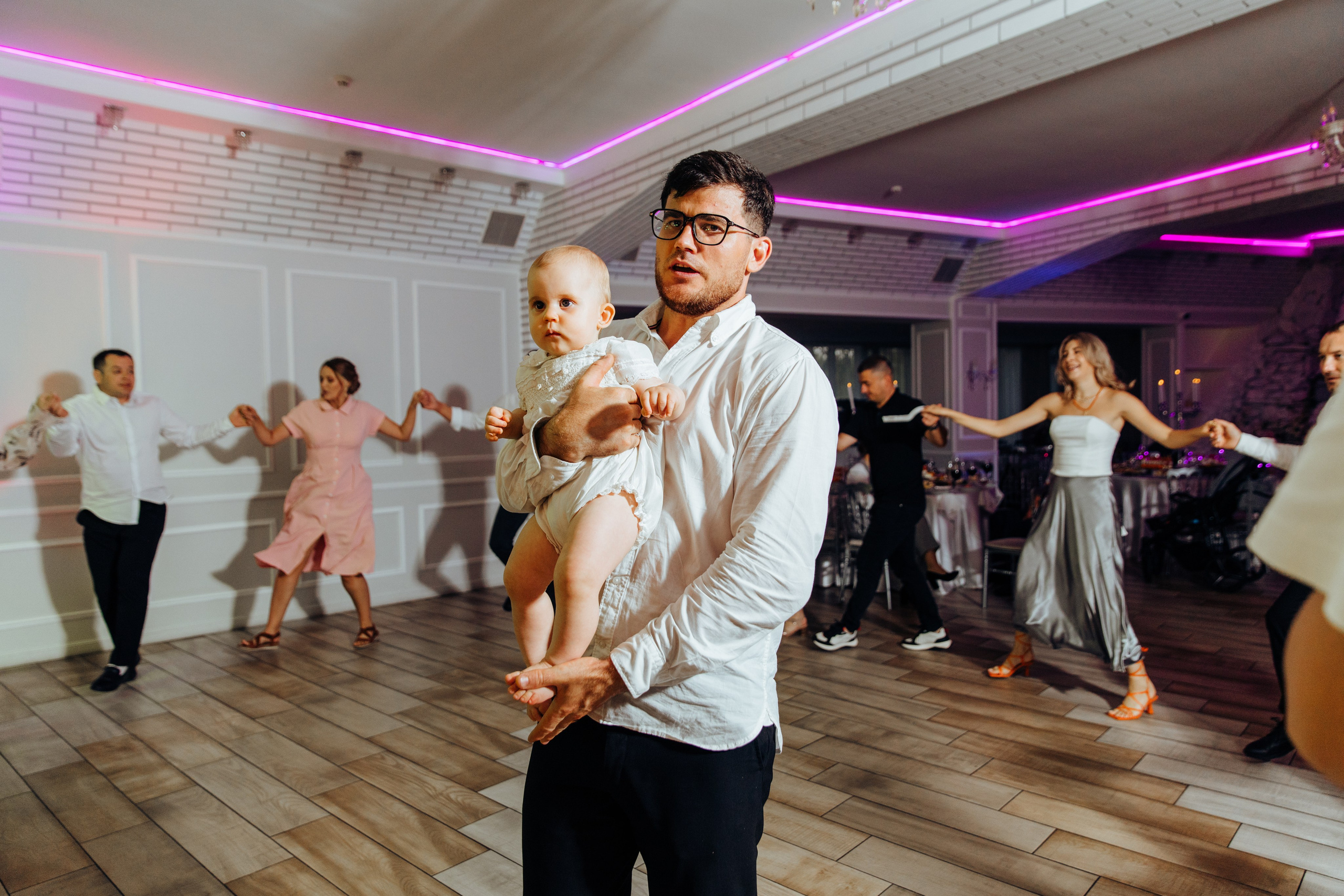 Antonia. Fotograf de nuntă și evenimente private!