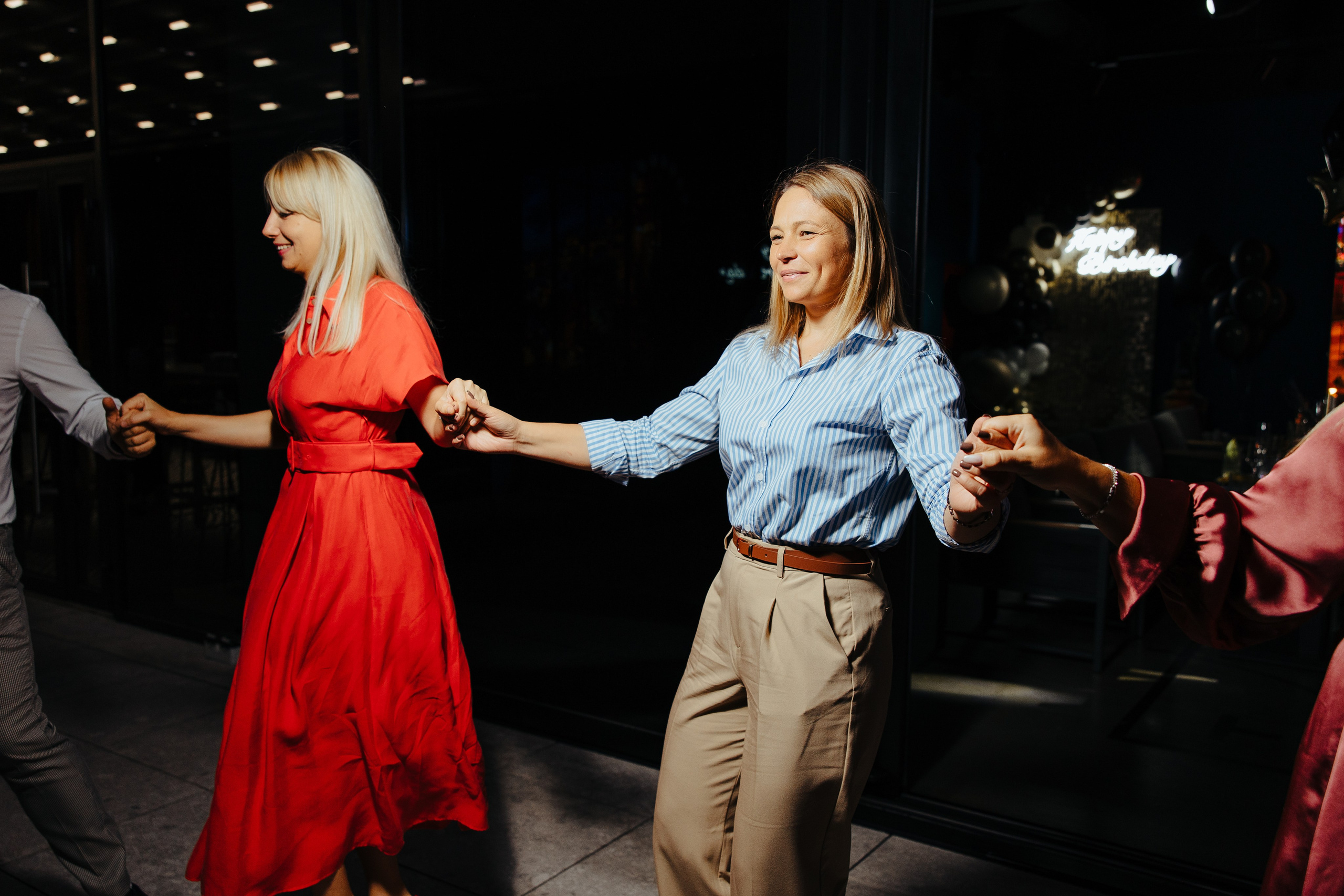 Oleg 40 ani. Fotograf de nuntă și evenimente private!