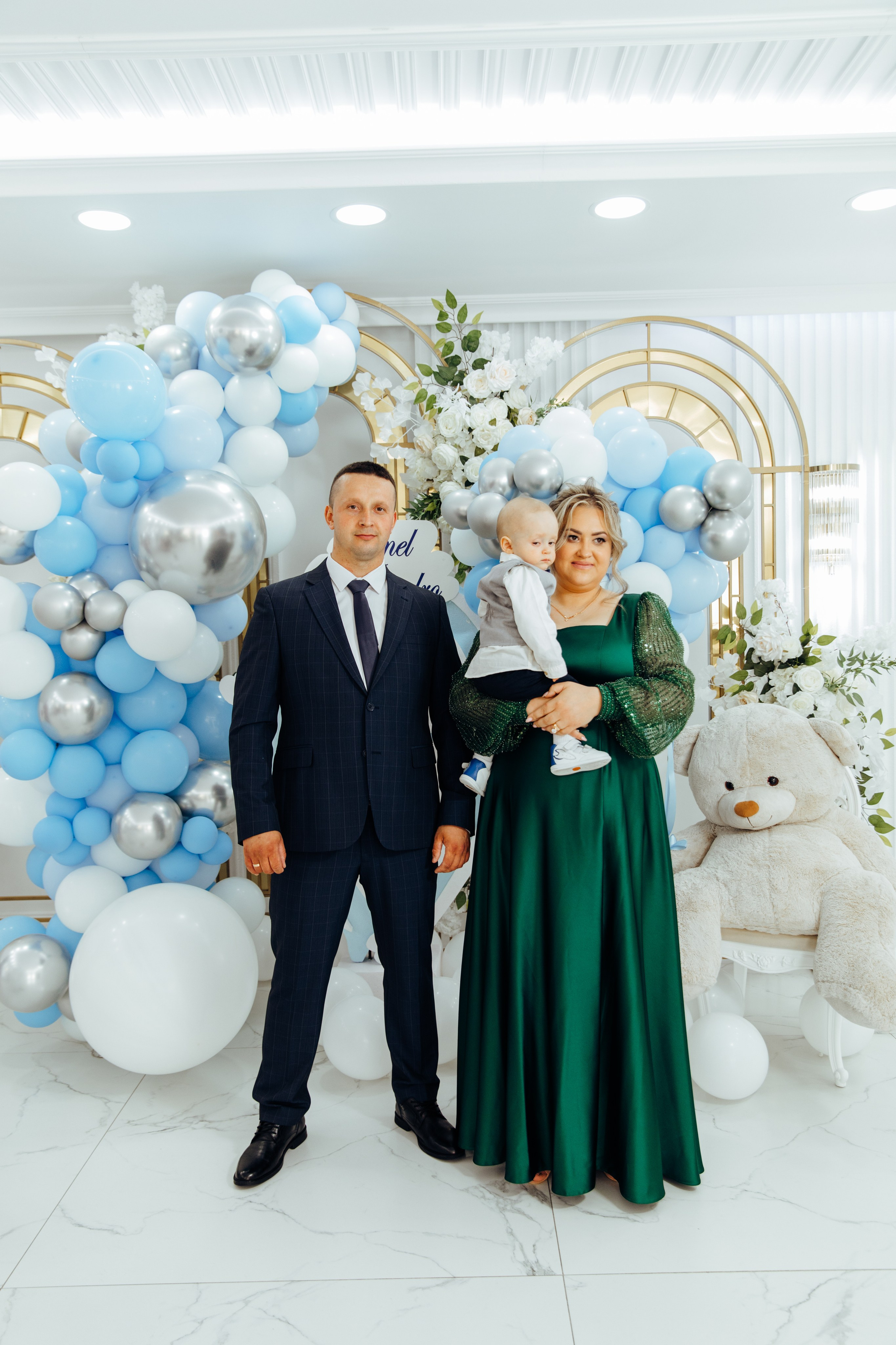 Ionel-Alessandro. Fotograf de nuntă și evenimente private!