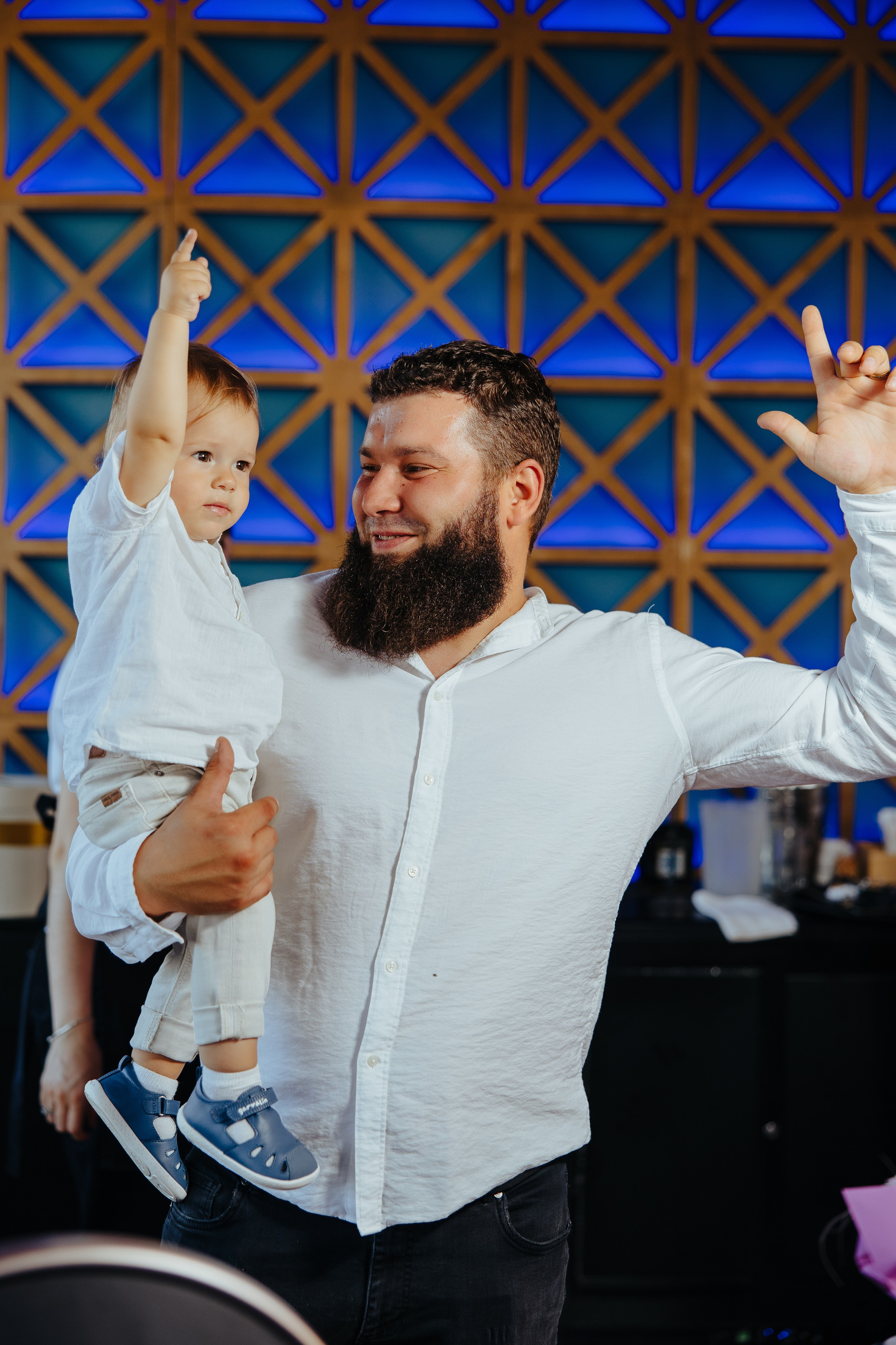 Nicoleta. Fotograf de nuntă și evenimente private!