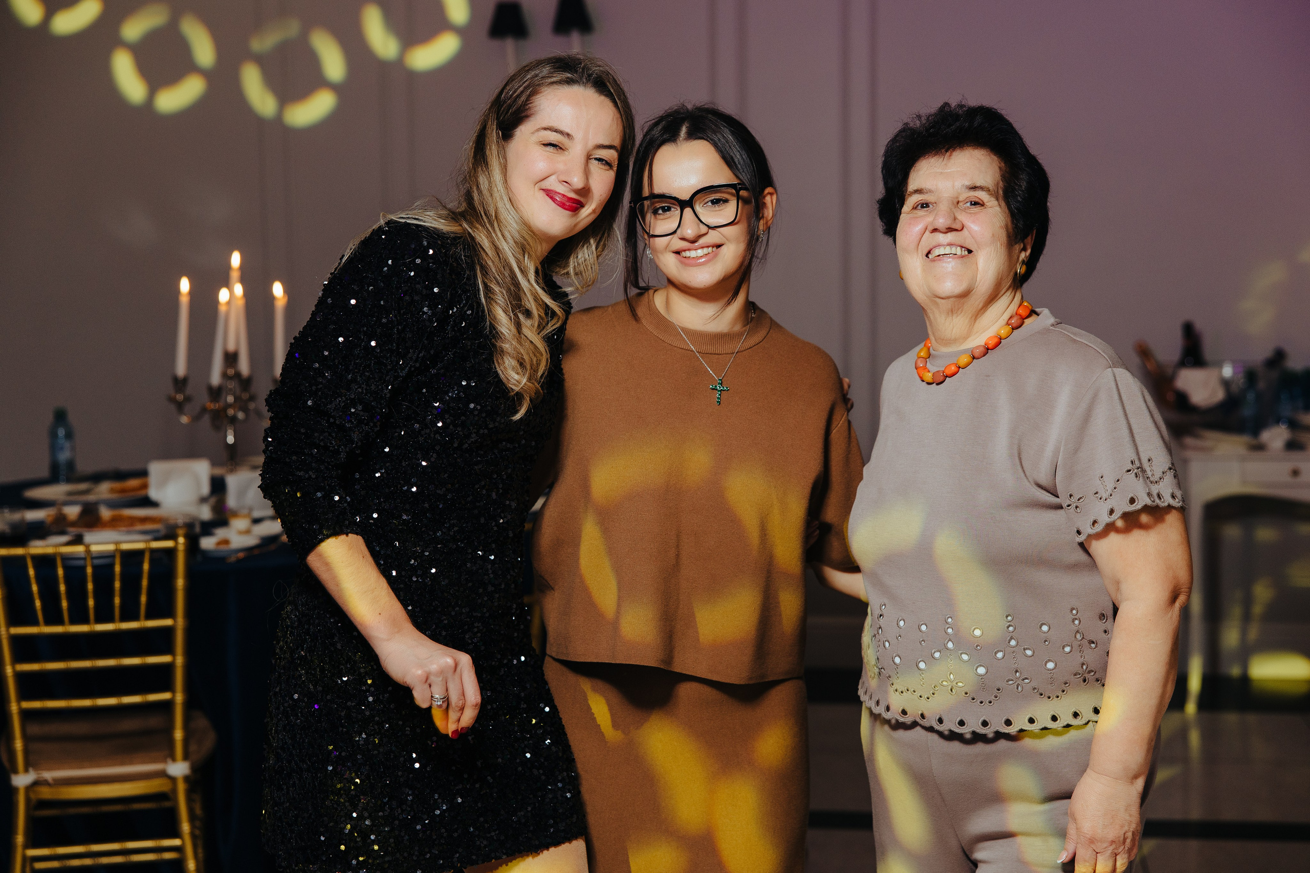 Mihai 40 ani. Fotograf de nuntă și evenimente private!