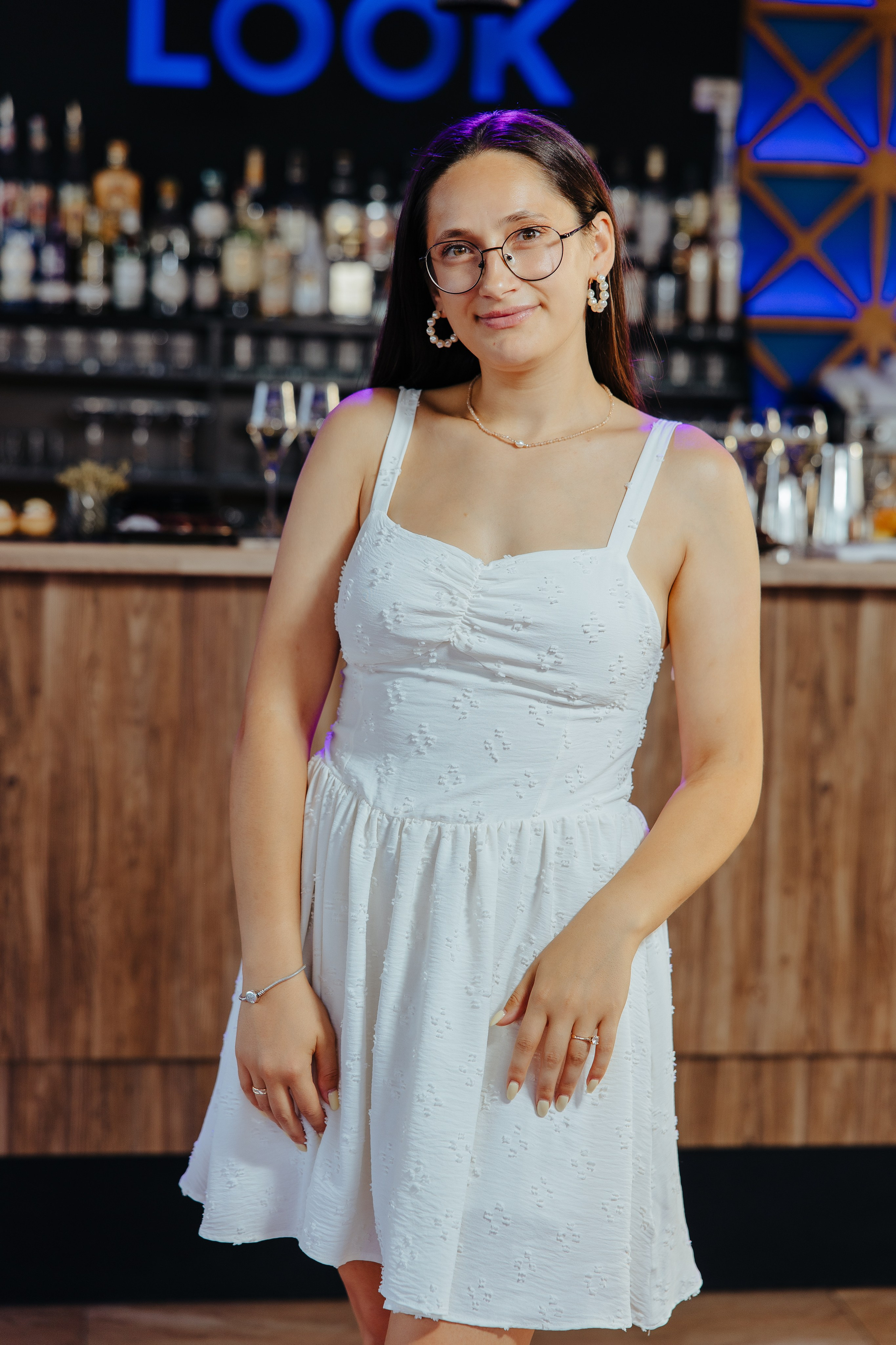 Nicoleta. Fotograf de nuntă și evenimente private!