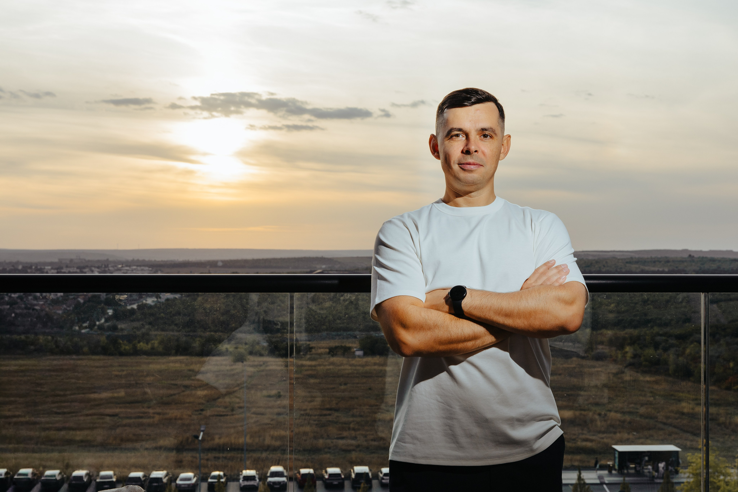 Oleg 40 ani. Fotograf de nuntă și evenimente private!