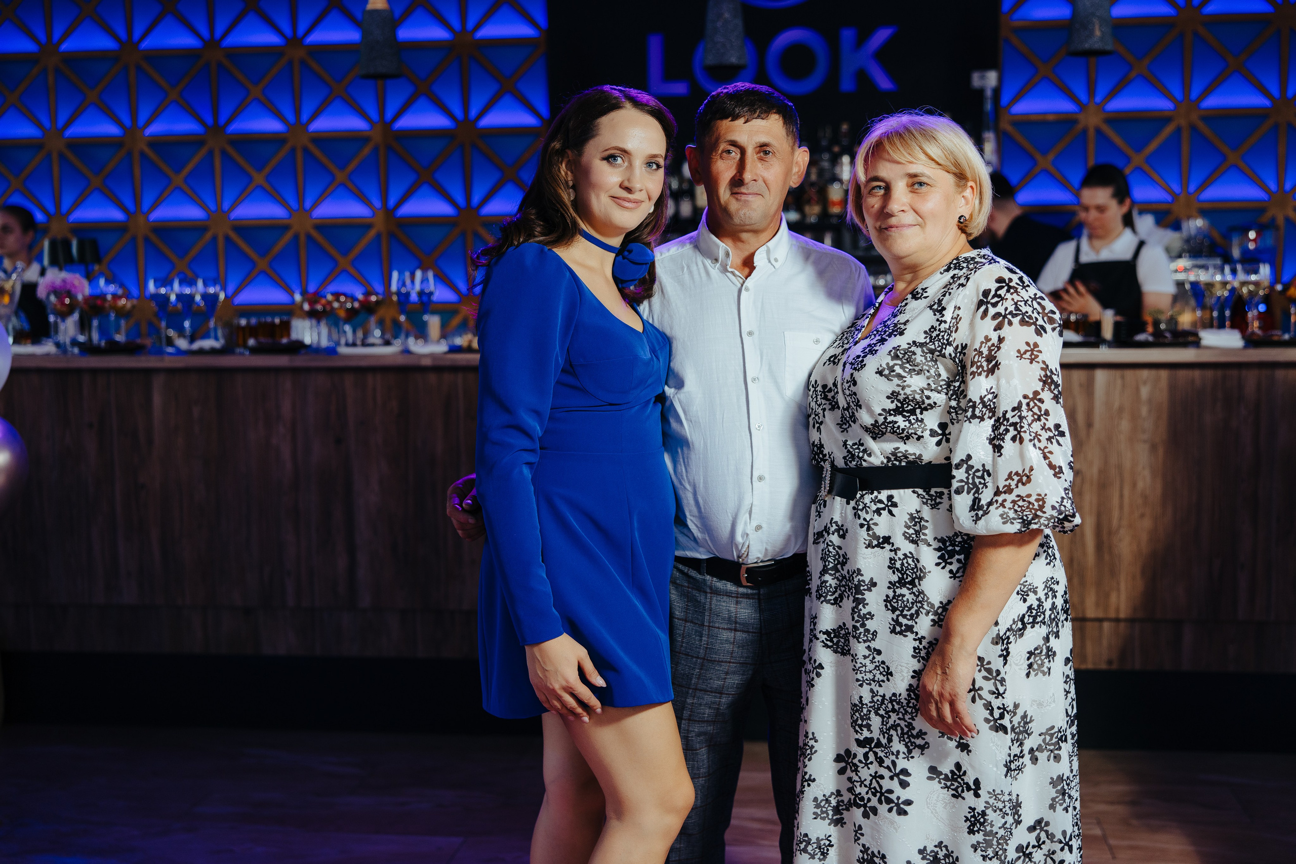 Nicoleta. Fotograf de nuntă și evenimente private!