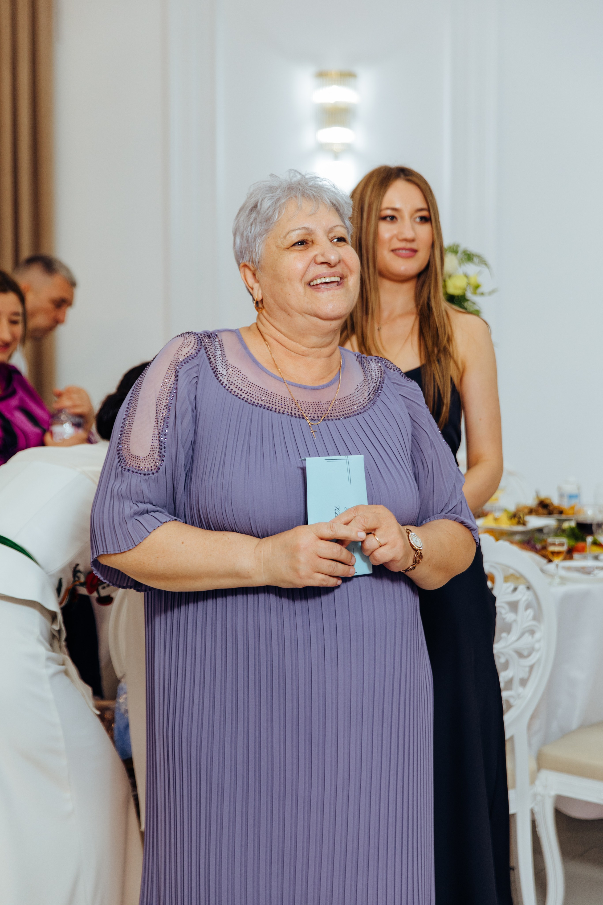 Ionel-Alessandro. Fotograf de nuntă și evenimente private!