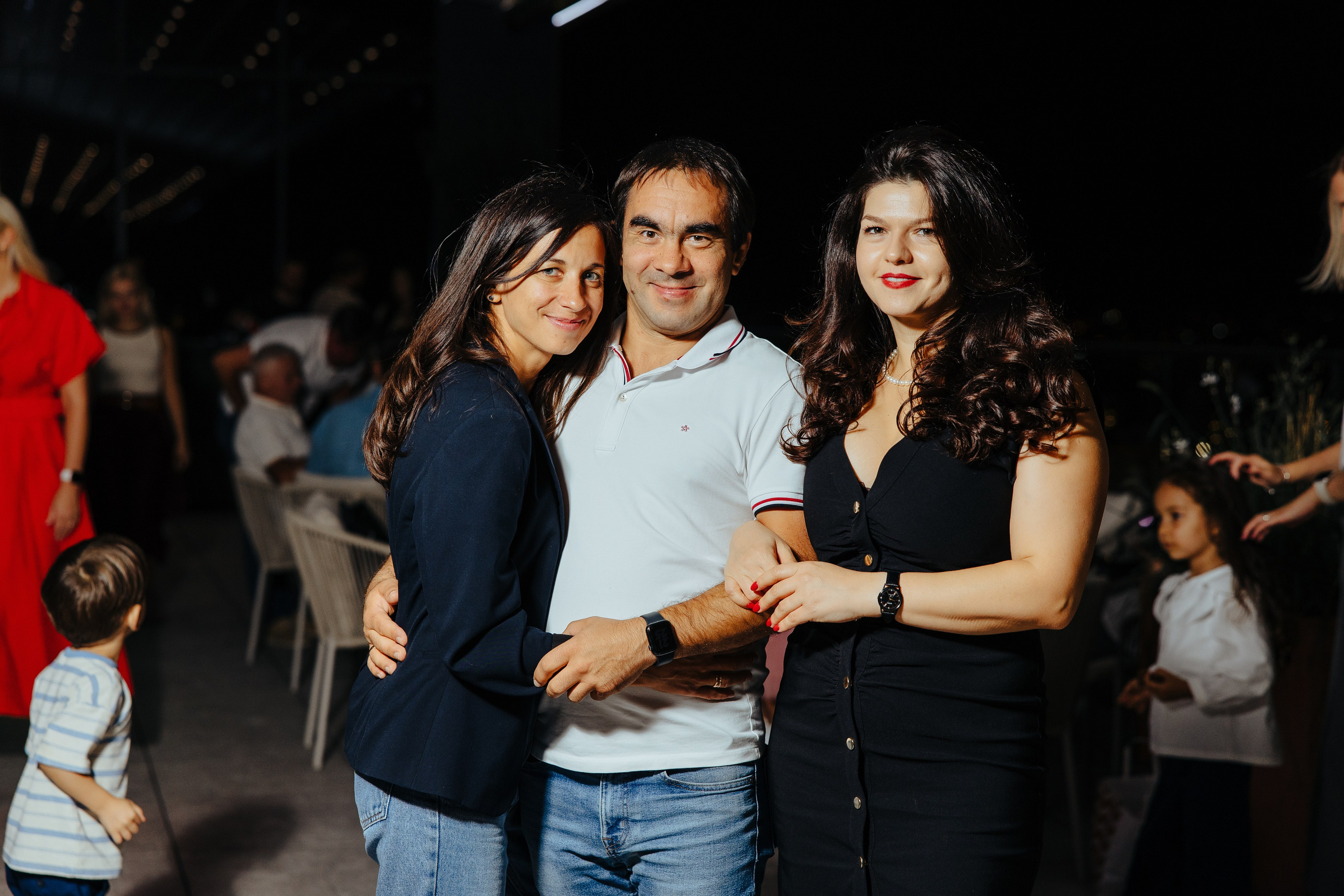 Oleg 40 ani. Fotograf de nuntă și evenimente private!