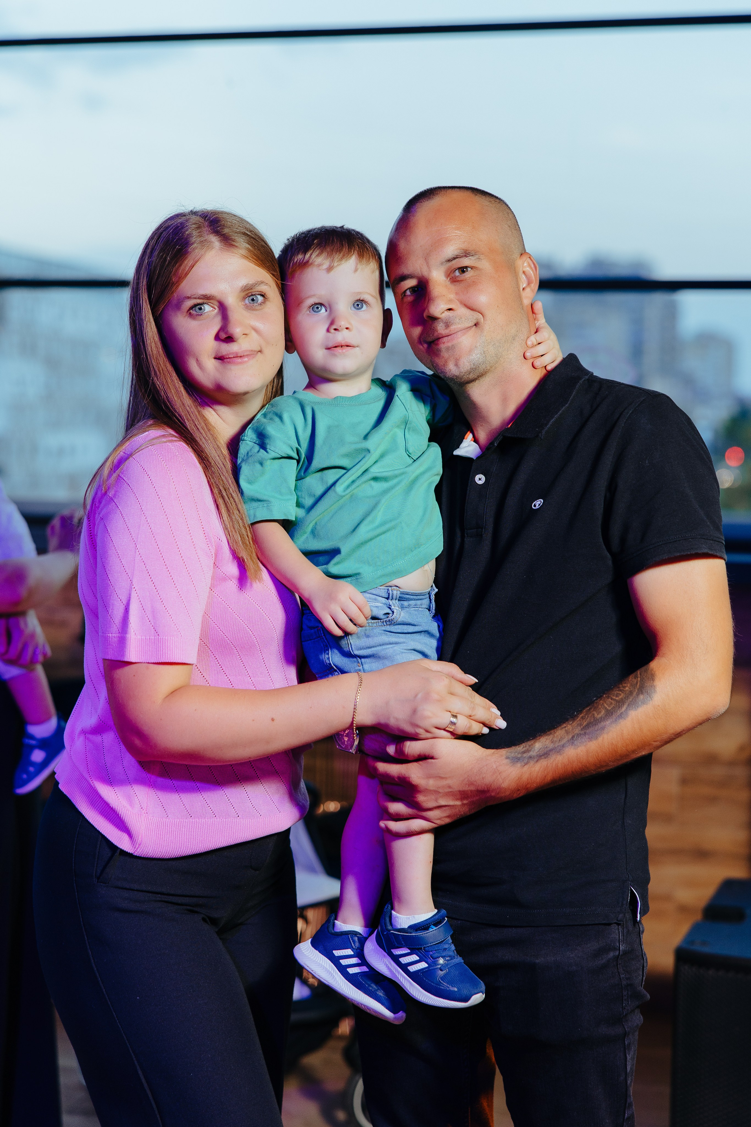 Nicoleta. Fotograf de nuntă și evenimente private!