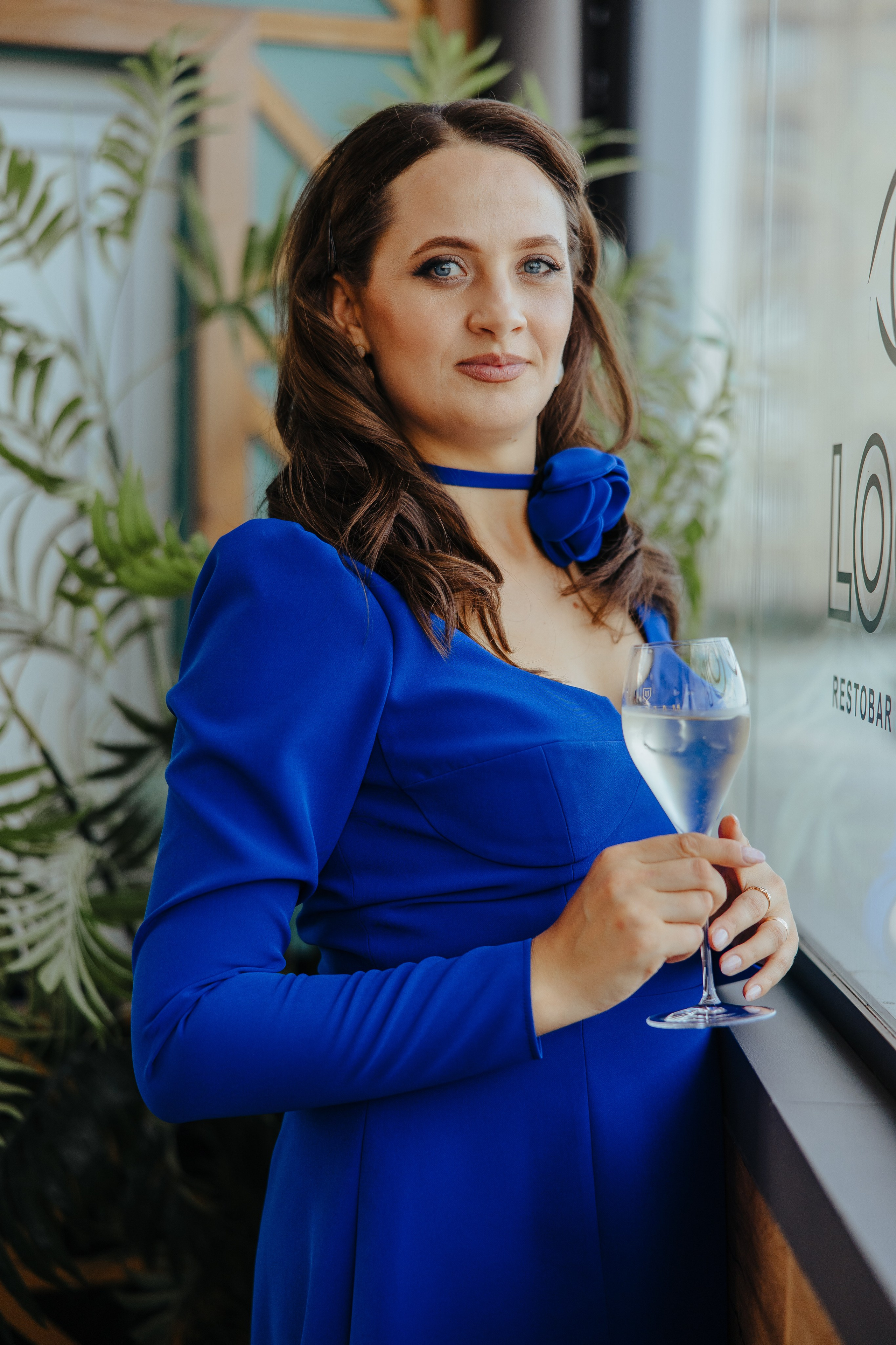 Nicoleta. Fotograf de nuntă și evenimente private!