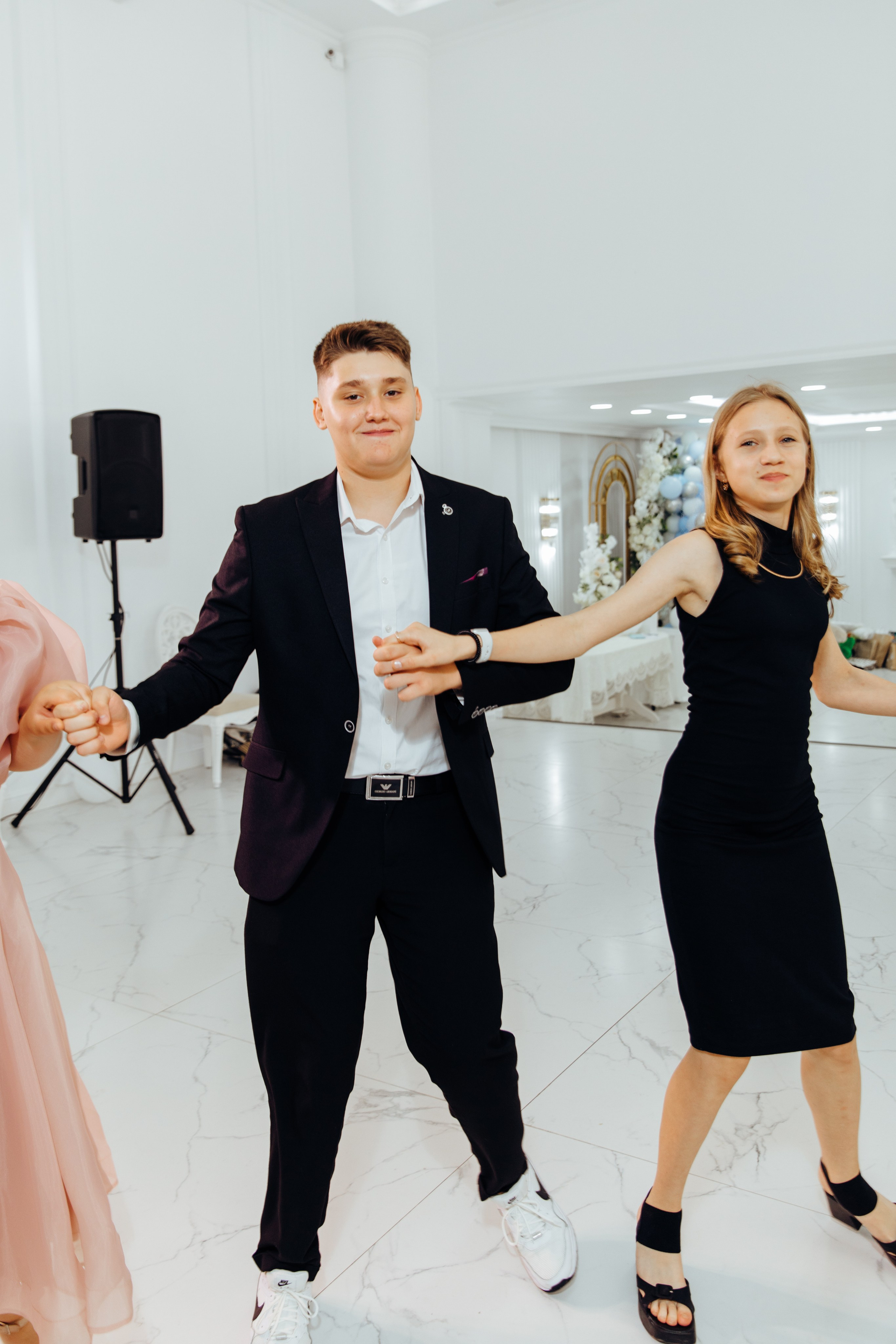 Ionel-Alessandro. Fotograf de nuntă și evenimente private!