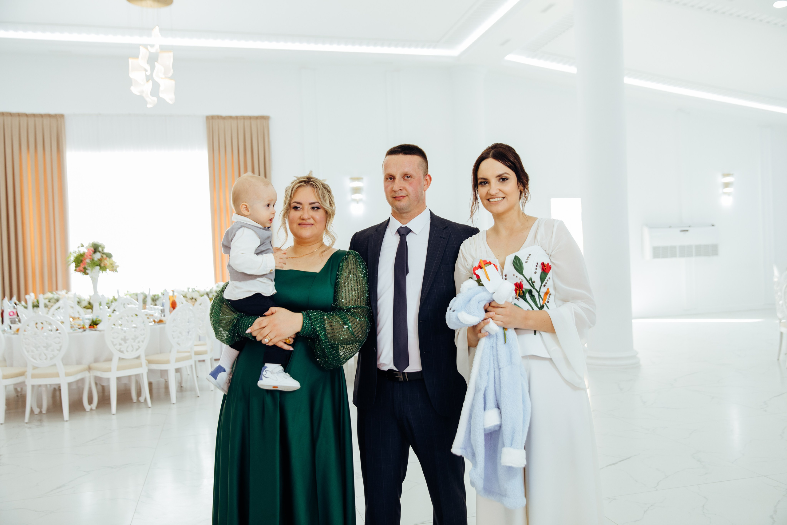 Ionel-Alessandro. Fotograf de nuntă și evenimente private!