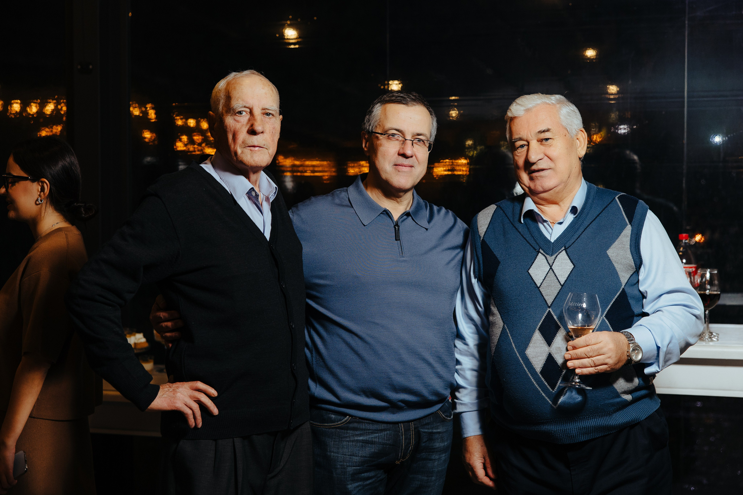 Mihai 40 ani. Fotograf de nuntă și evenimente private!