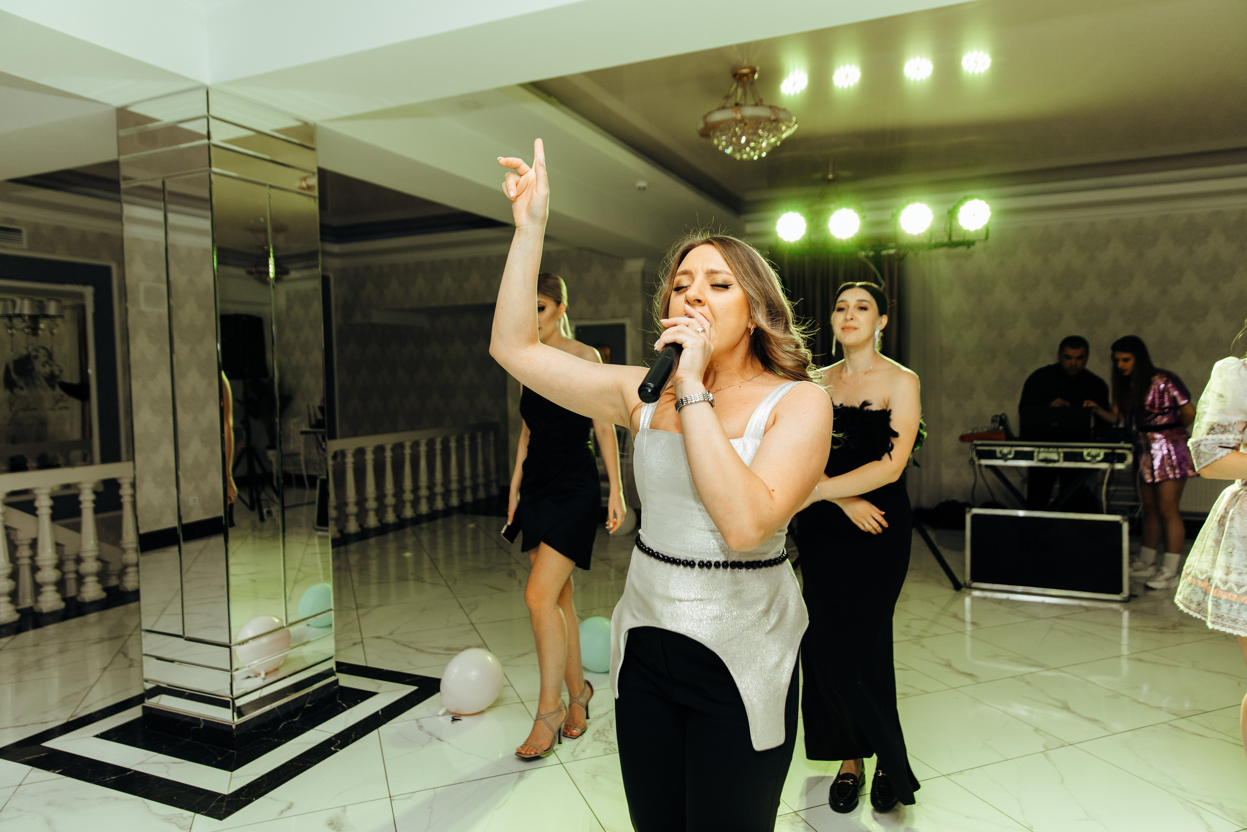 Emma. Fotograf de nuntă și evenimente private!