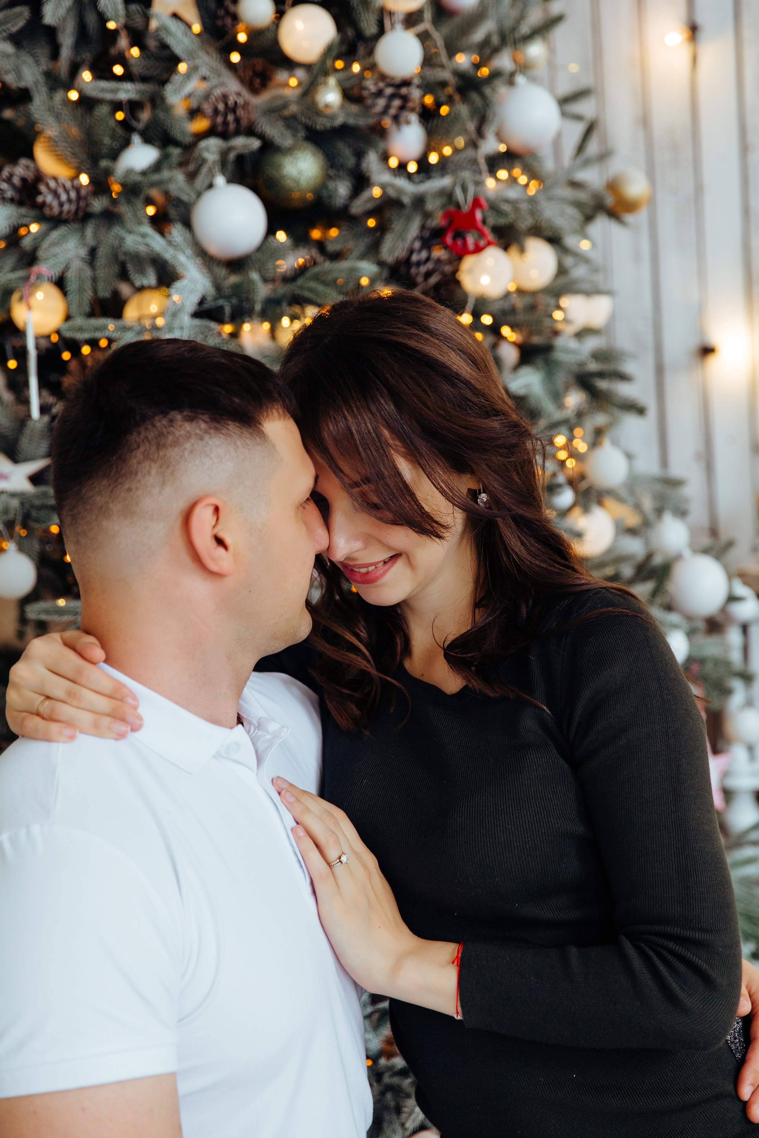 Magia sarbātorilor. Fotograf de nuntă și evenimente private!