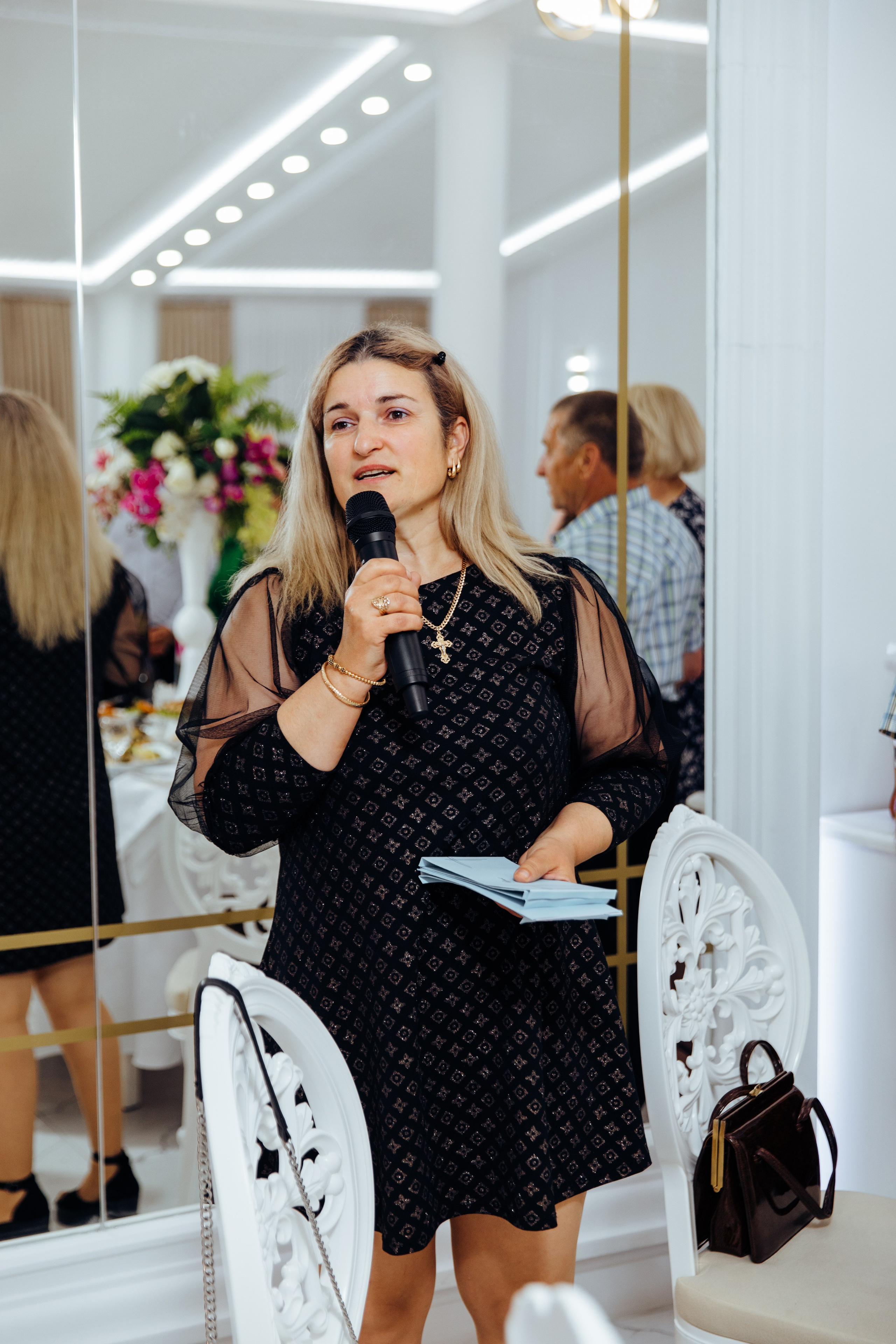 Ionel-Alessandro. Fotograf de nuntă și evenimente private!