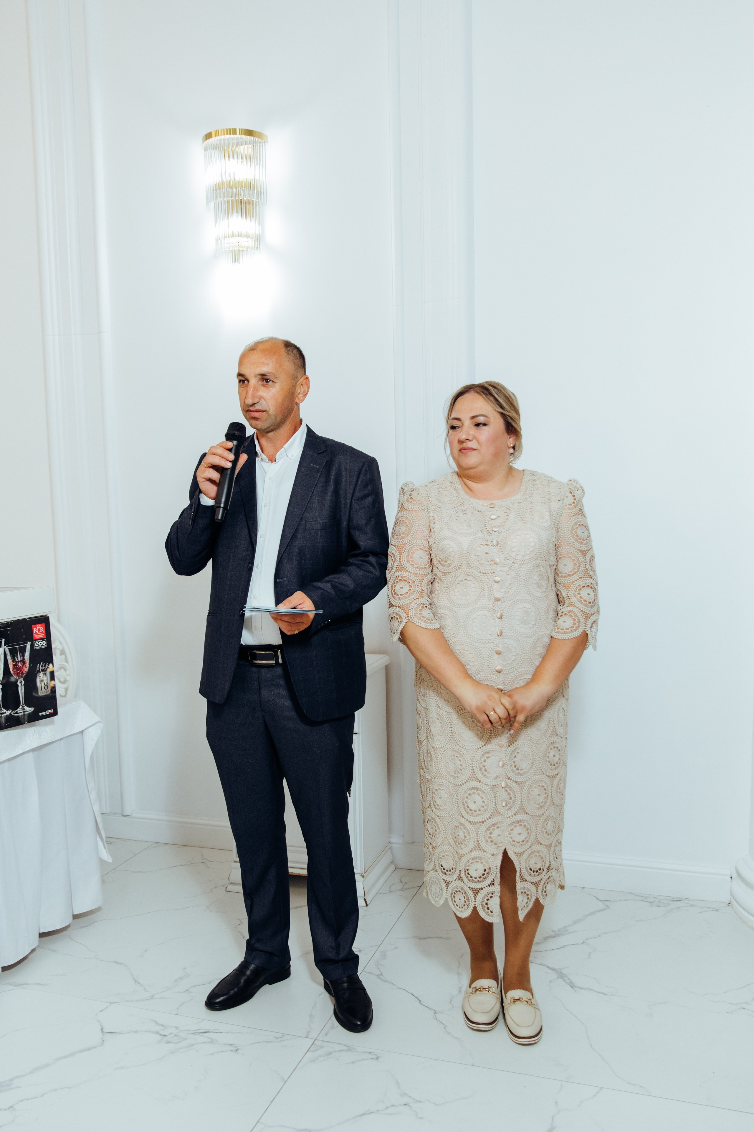 Ionel-Alessandro. Fotograf de nuntă și evenimente private!