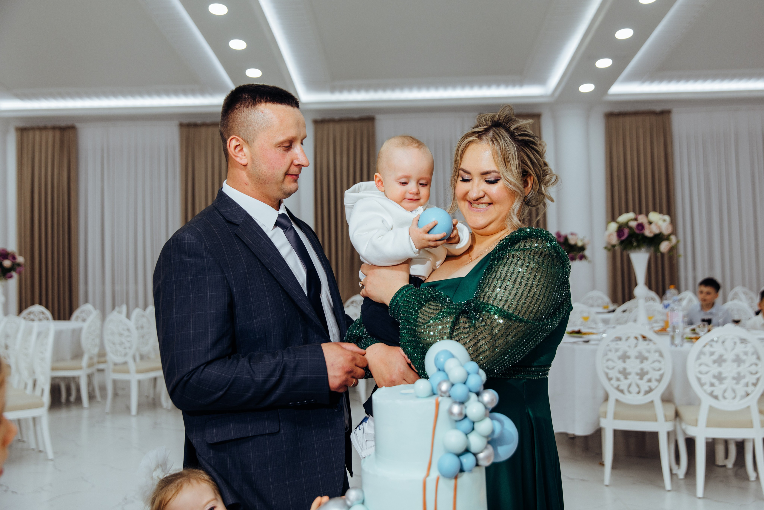 Ionel-Alessandro. Fotograf de nuntă și evenimente private!