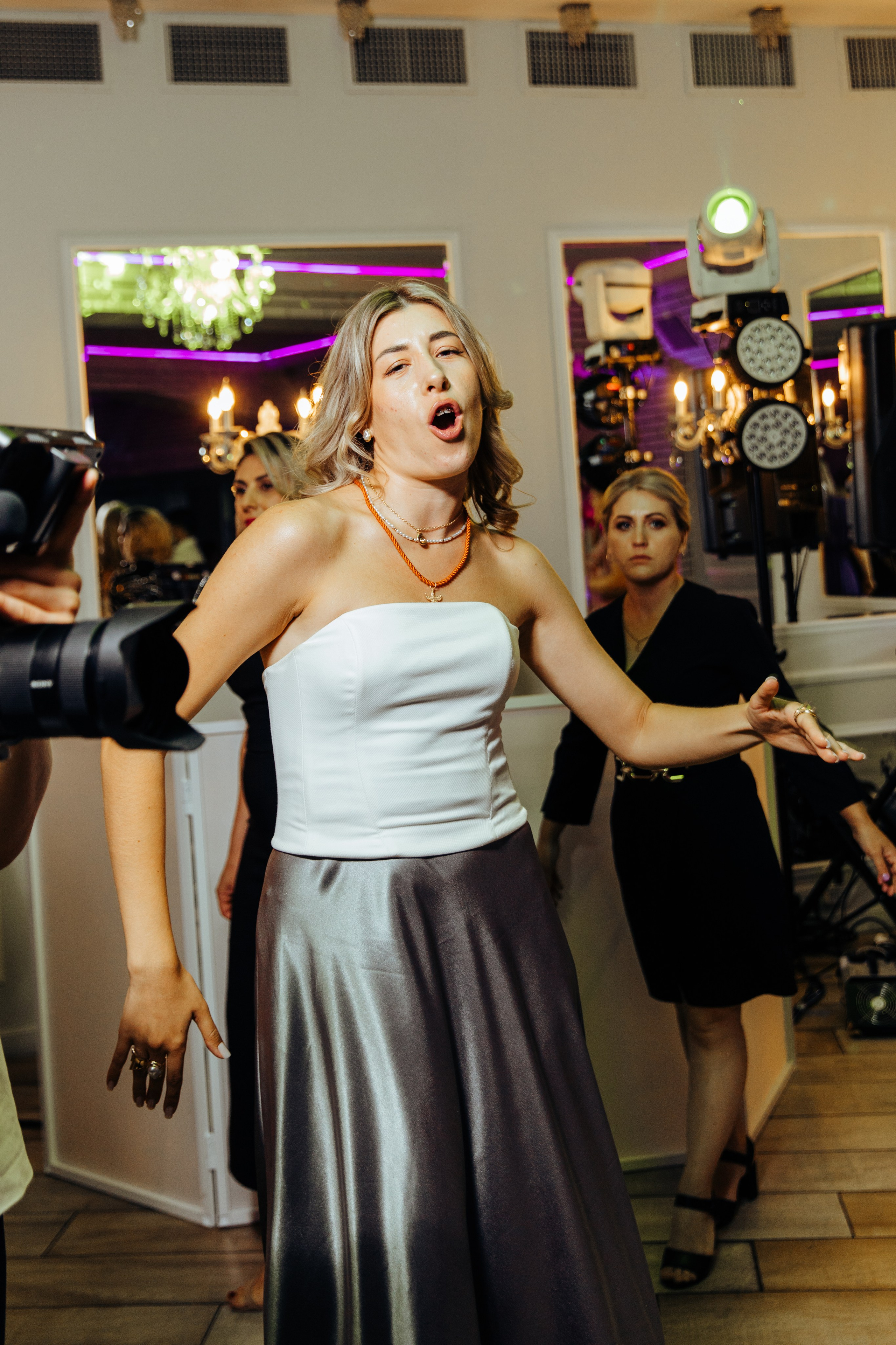 Antonia. Fotograf de nuntă și evenimente private!