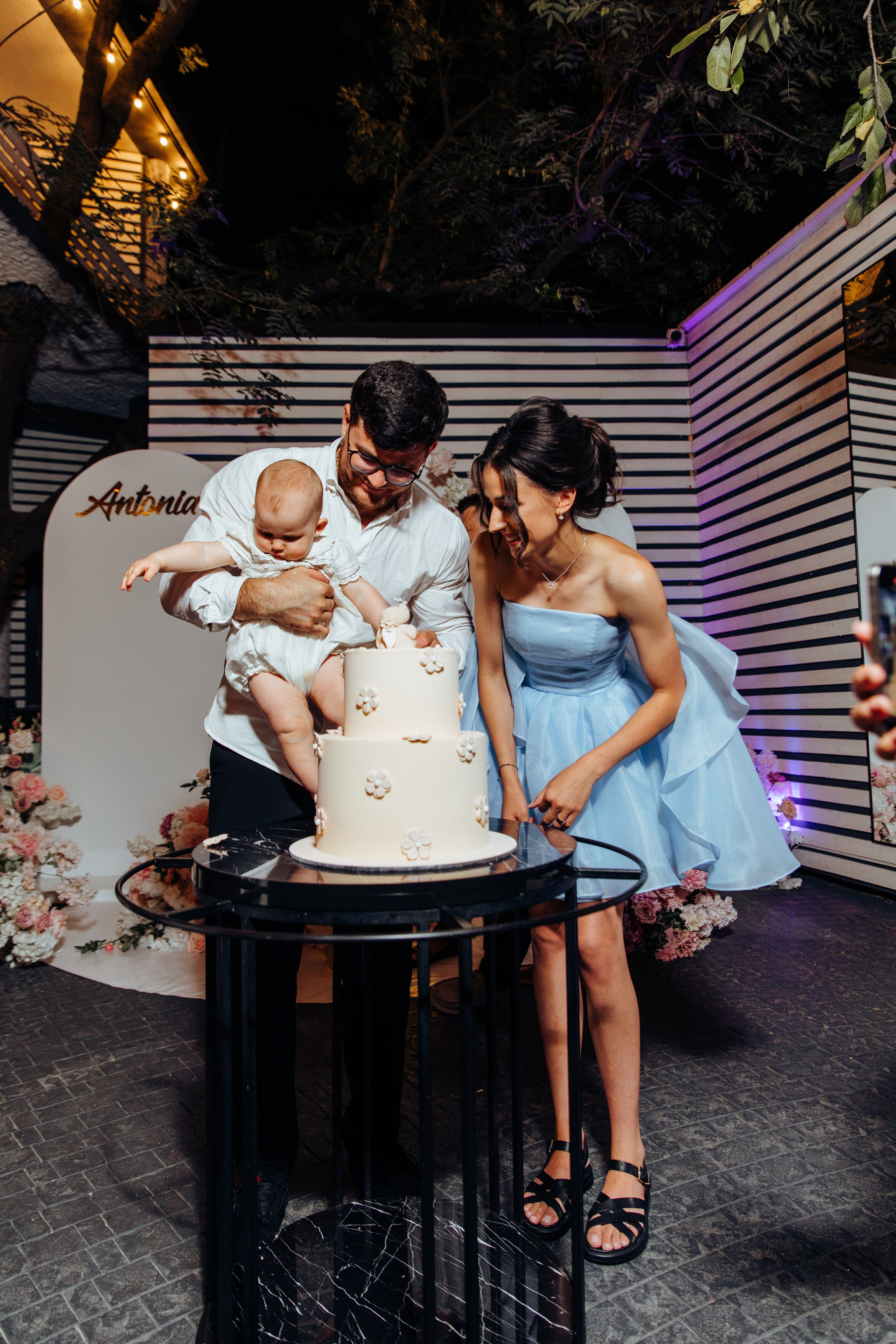 Antonia. Fotograf de nuntă și evenimente private!