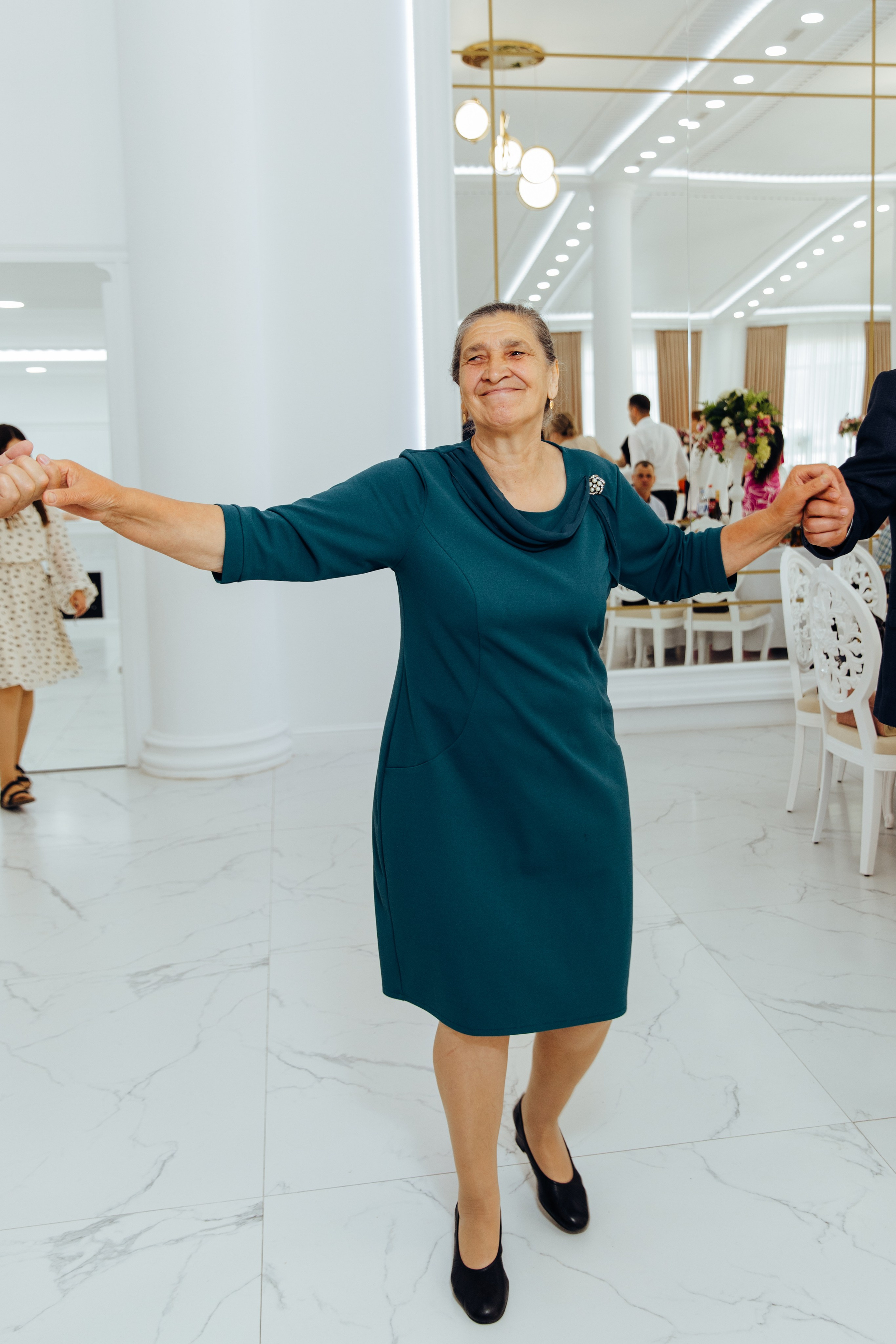 Ionel-Alessandro. Fotograf de nuntă și evenimente private!