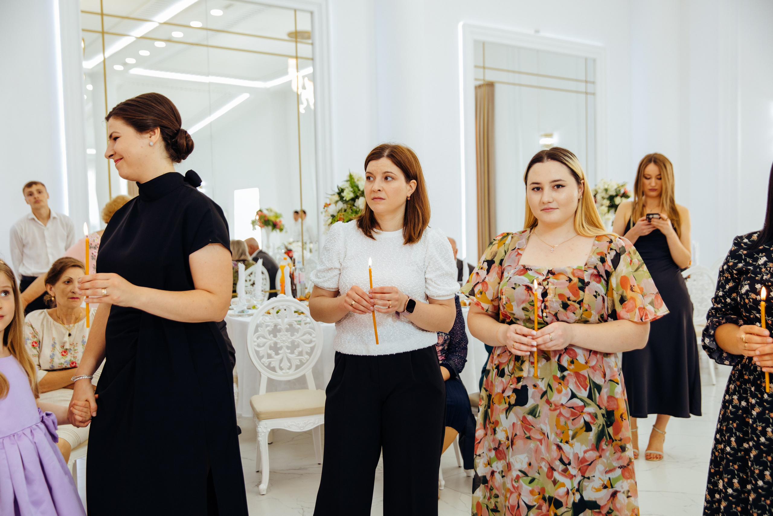 Ionel-Alessandro. Fotograf de nuntă și evenimente private!