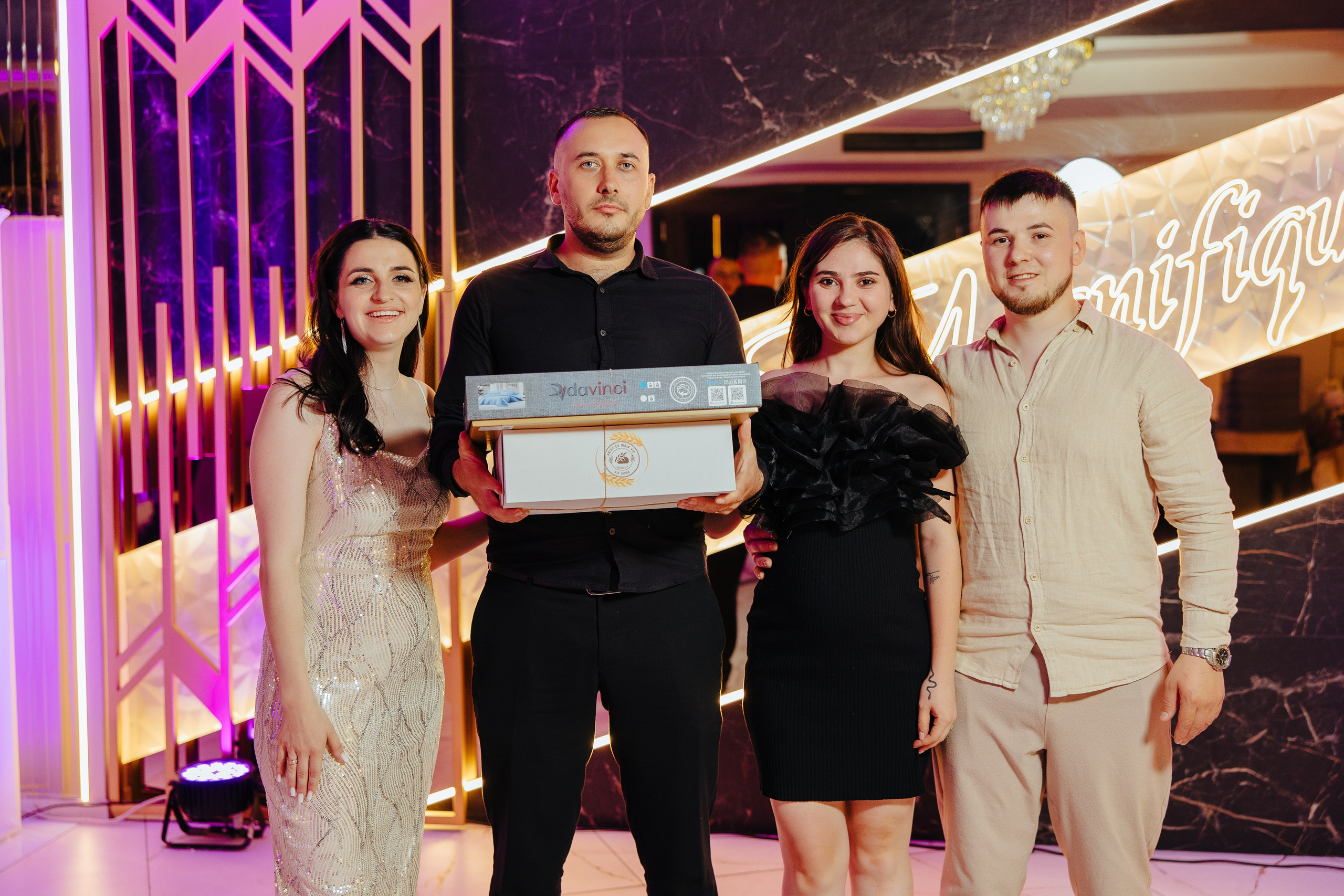 Delia. Fotograf de nuntă și evenimente private!