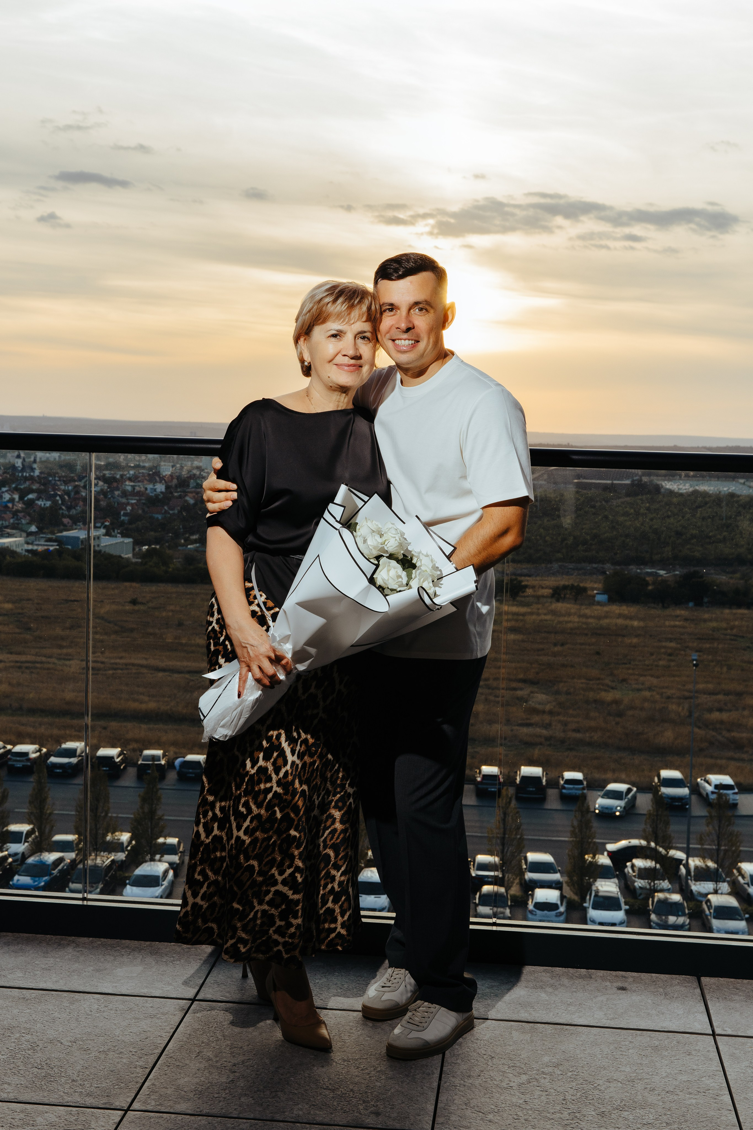 Oleg 40 ani. Fotograf de nuntă și evenimente private!