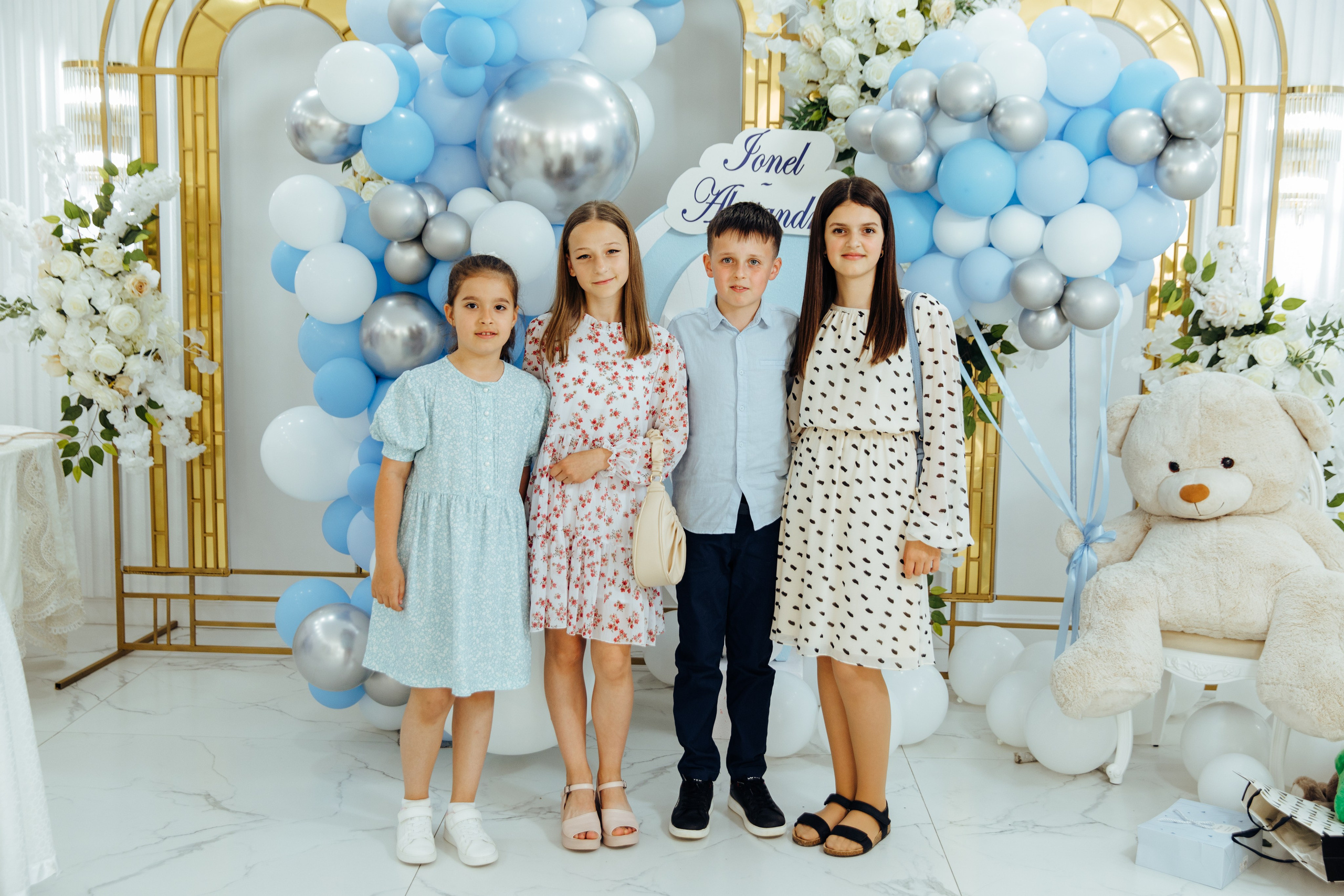 Ionel-Alessandro. Fotograf de nuntă și evenimente private!