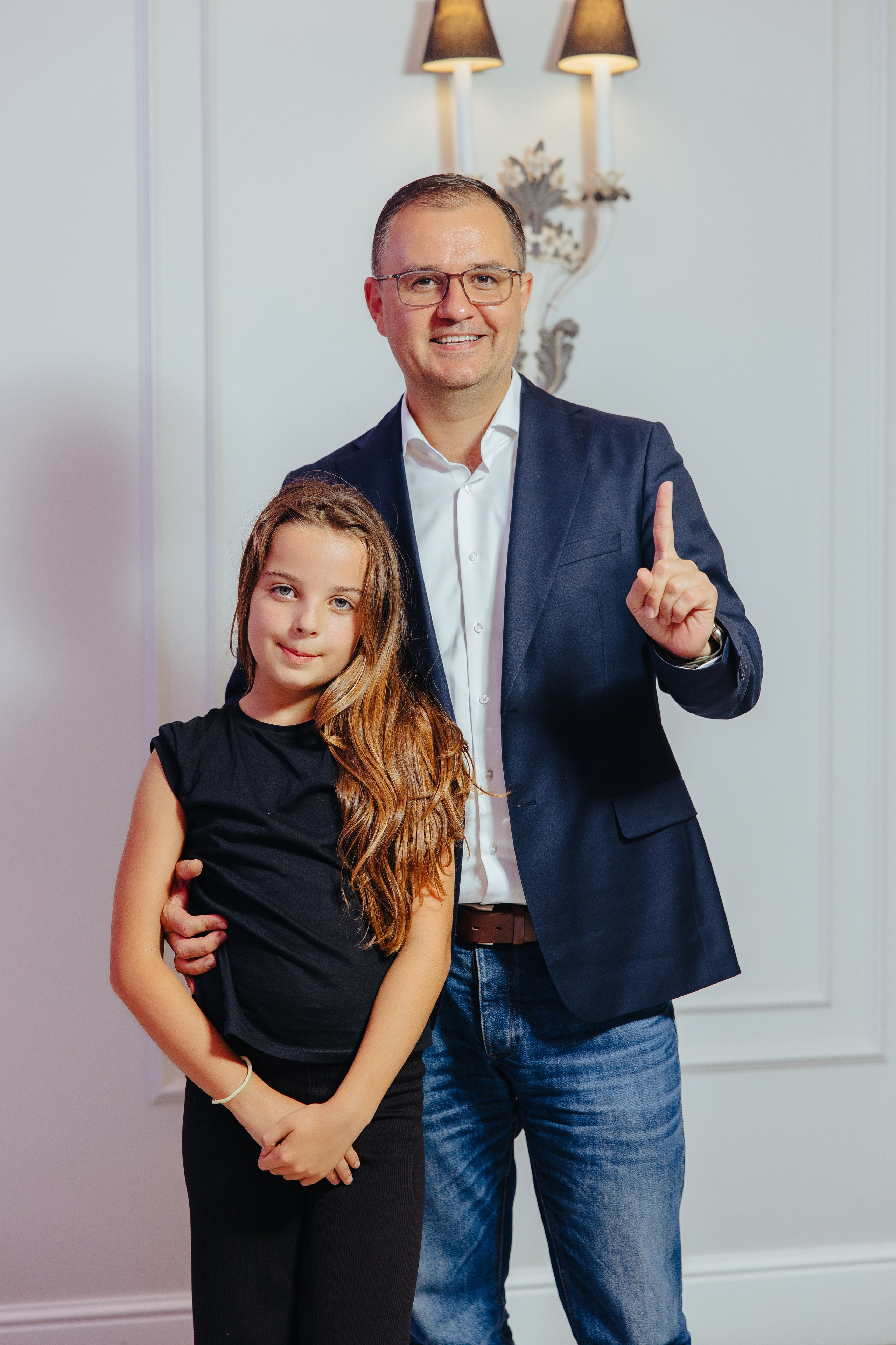 Mihai 40 ani. Fotograf de nuntă și evenimente private!