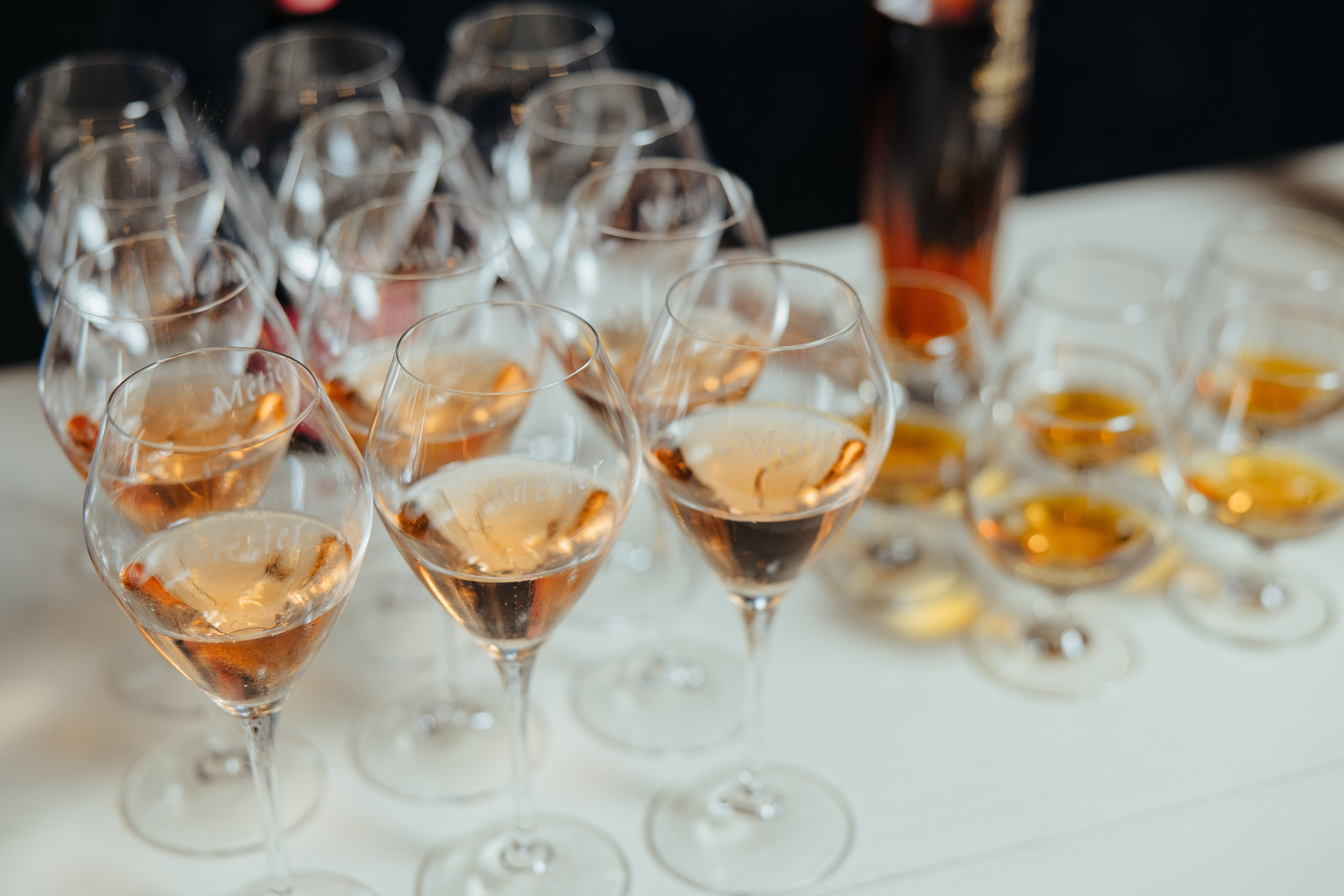 Mihai 40 ani. Fotograf de nuntă și evenimente private!